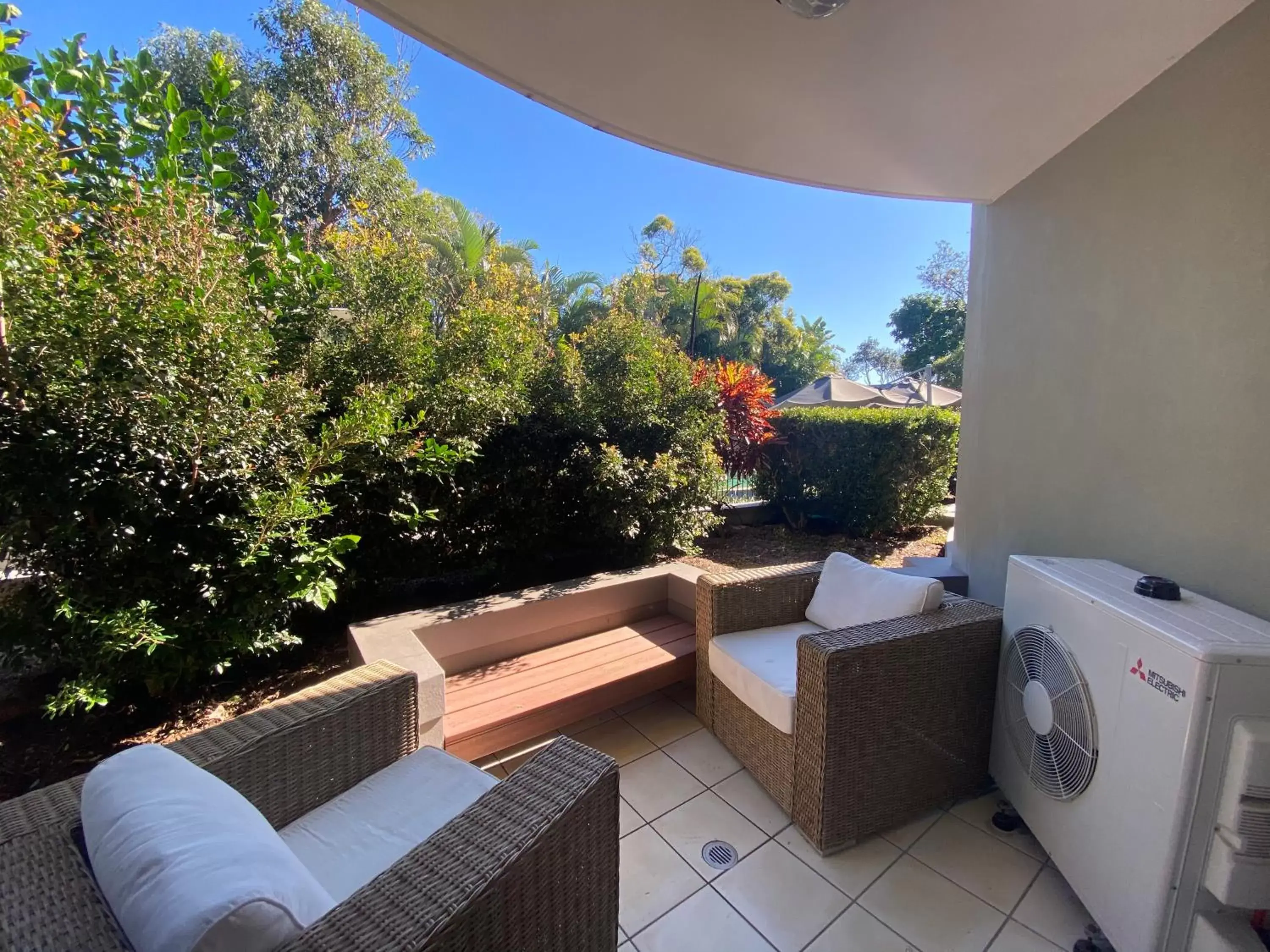 Balcony/Terrace in The Byron Beachcomber