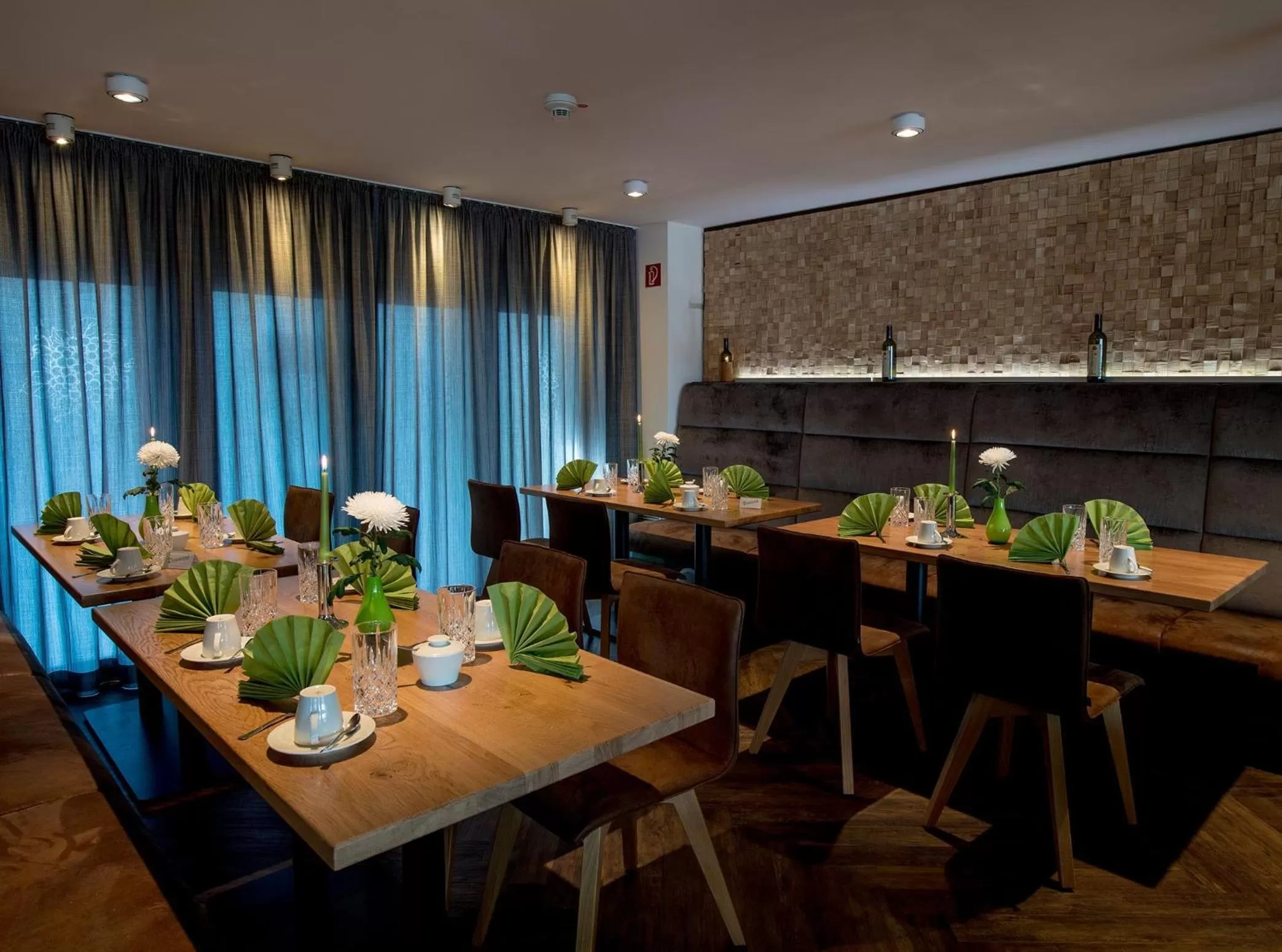 Food and drinks in Insel Hotel Bonn - Superior