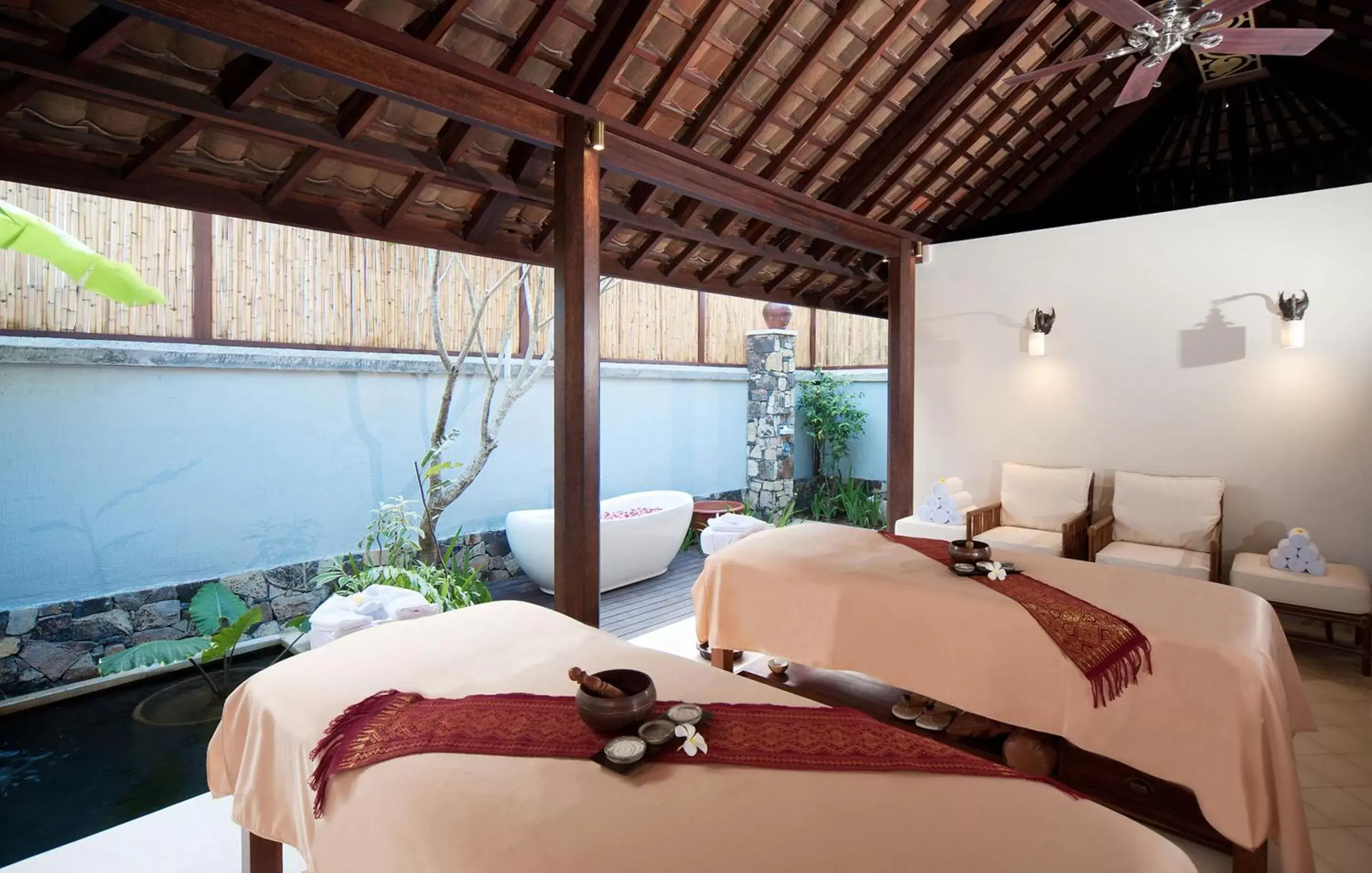 Spa and wellness centre/facilities, Bed in Sudamala Resort, Senggigi, Lombok Spa and wellness centre/facilities, Bed in Sudamala Resort, Senggigi, Lombok