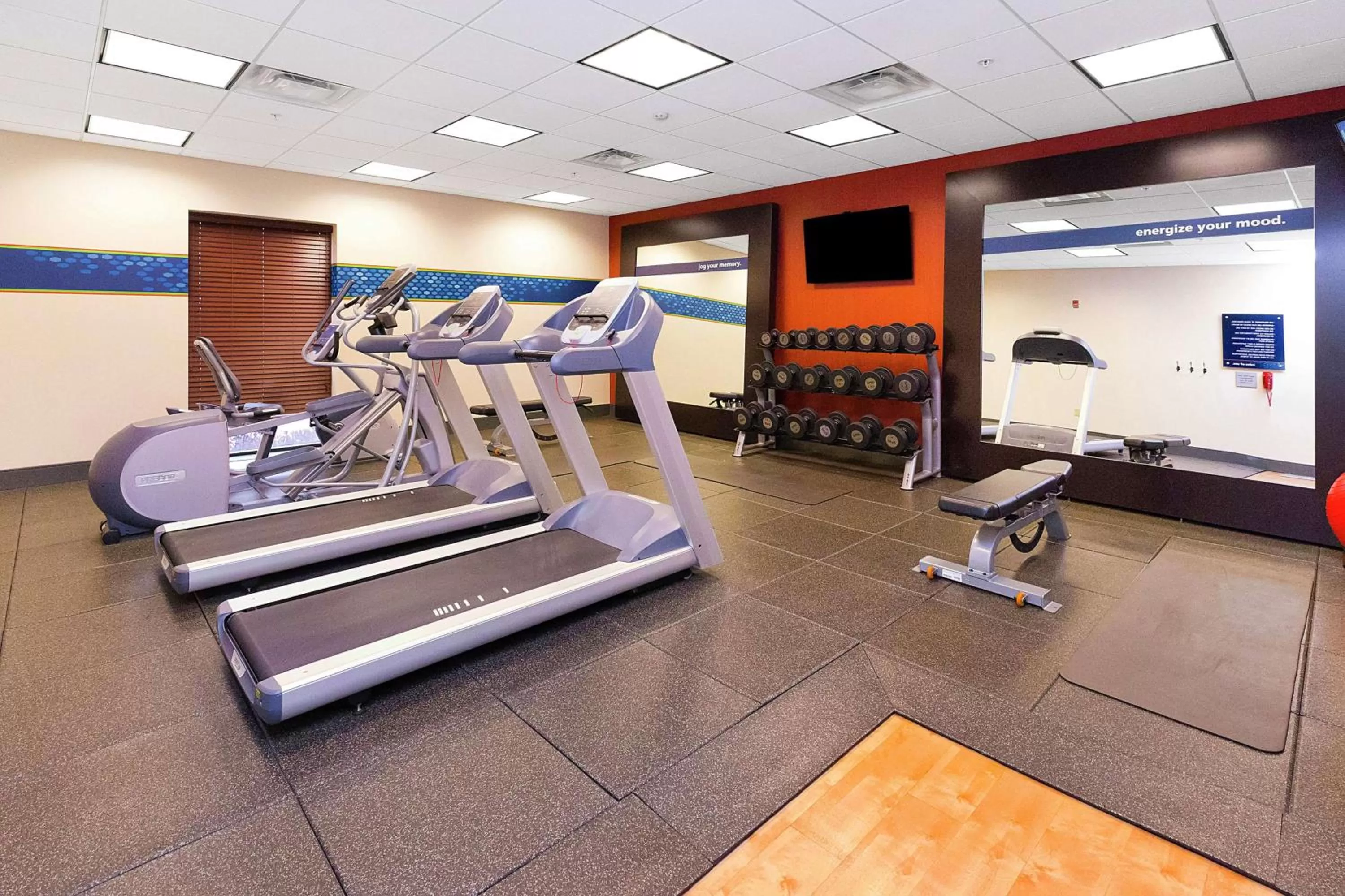 Fitness centre/facilities in Hampton Inn Waynesburg