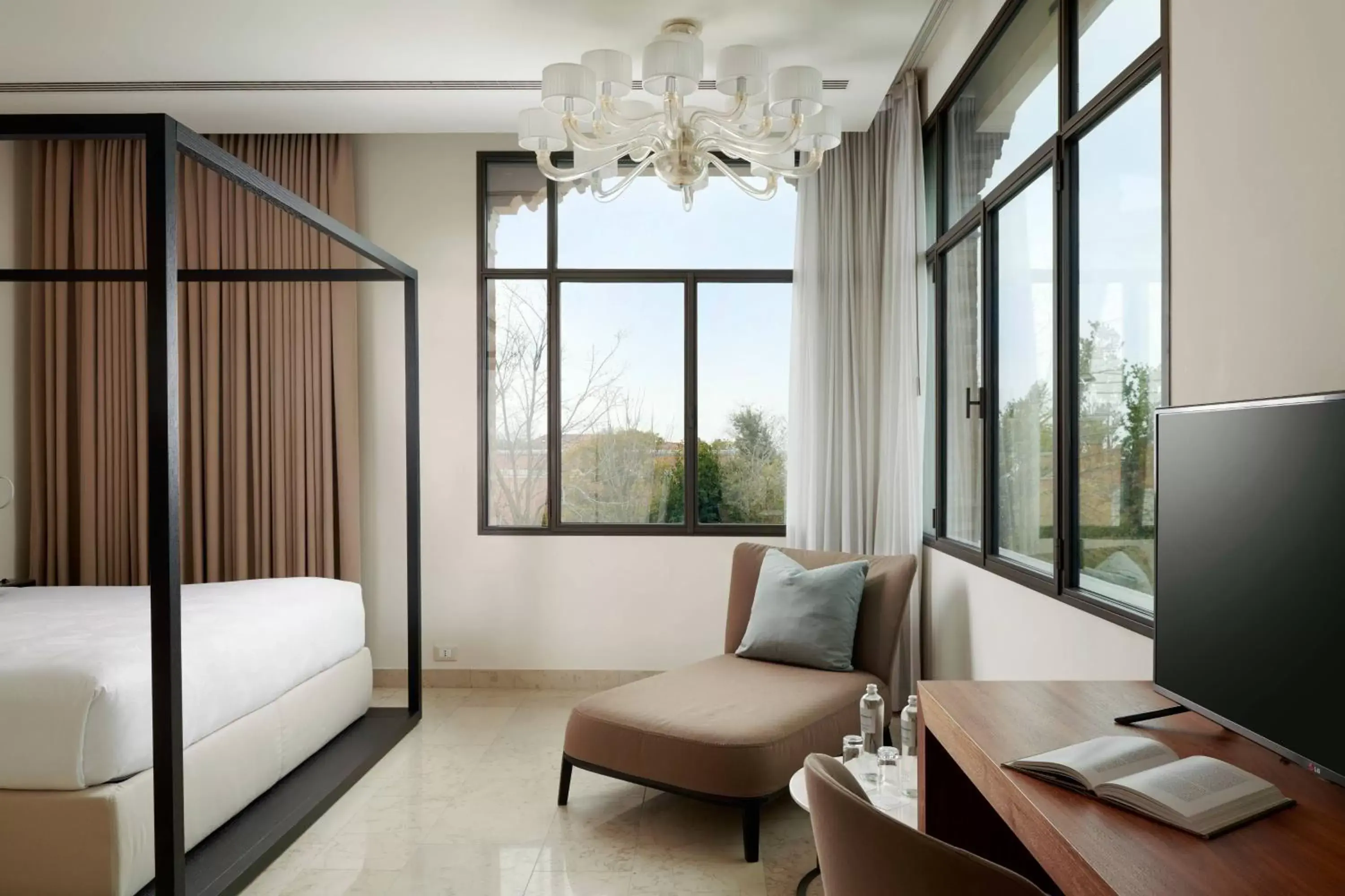 Bedroom, Seating Area in JW Marriott Venice Resort & Spa