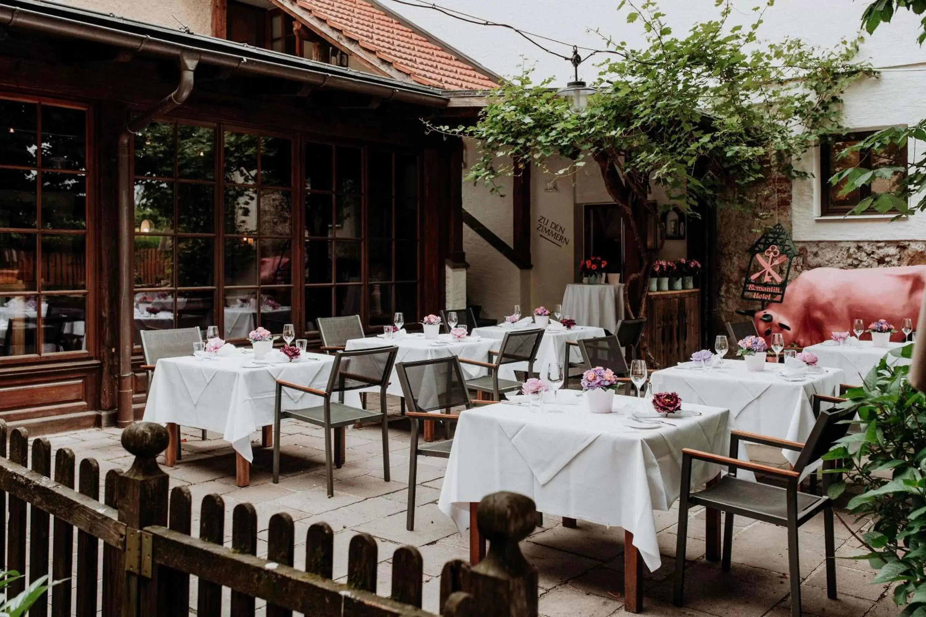 Balcony/Terrace, Restaurant/Places to Eat in Romantik Spa Hotel Elixhauser Wirt