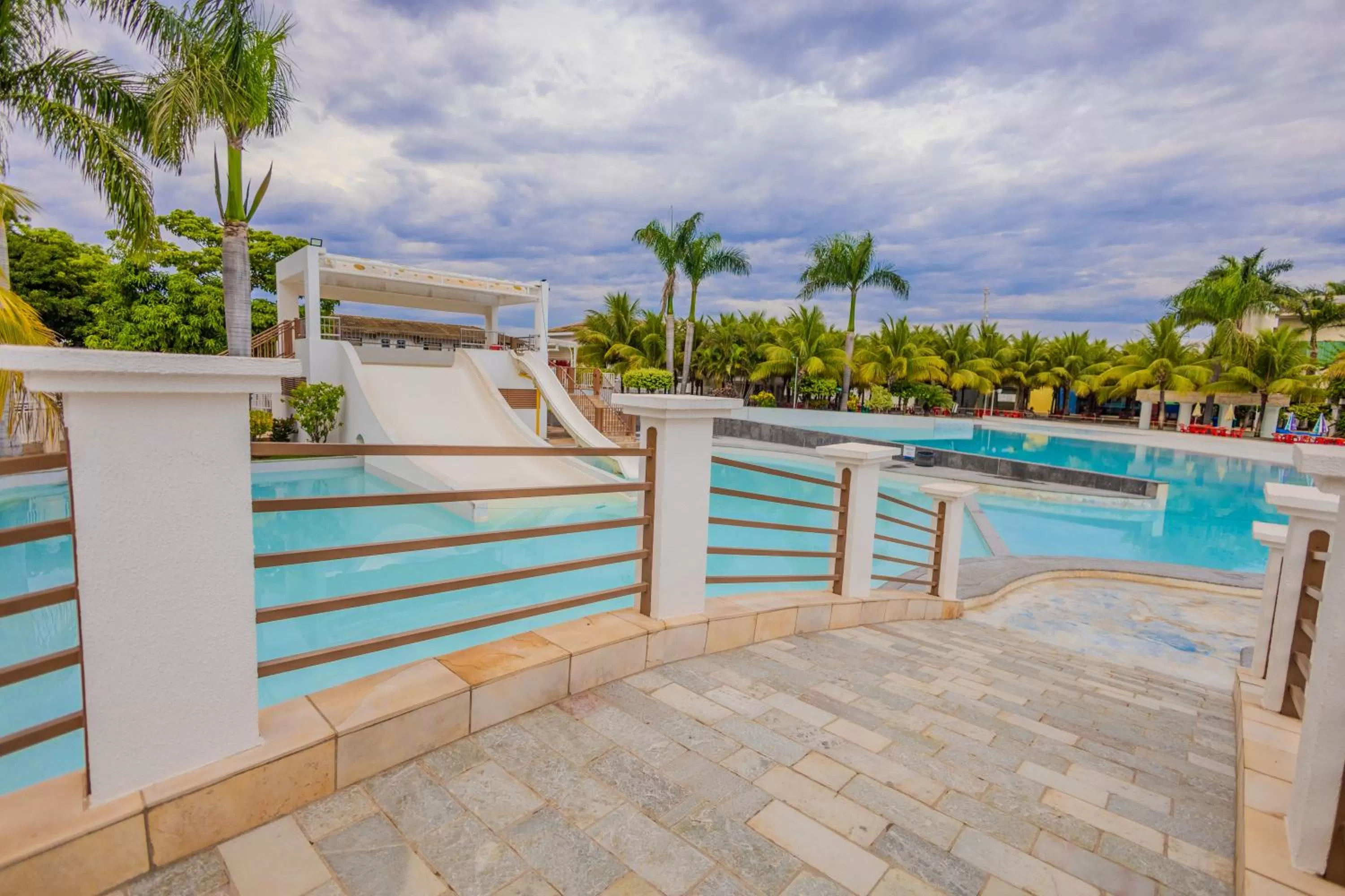 Swimming pool in LACQUA DIROMA III - BVTUR