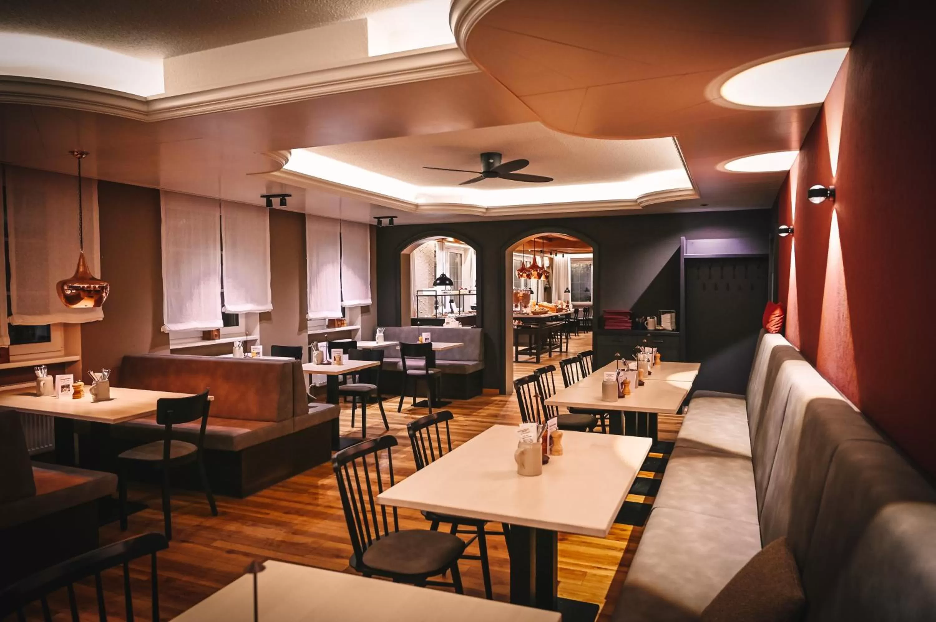 Restaurant/places to eat in Hotel Brauerei Gasthof Höhn