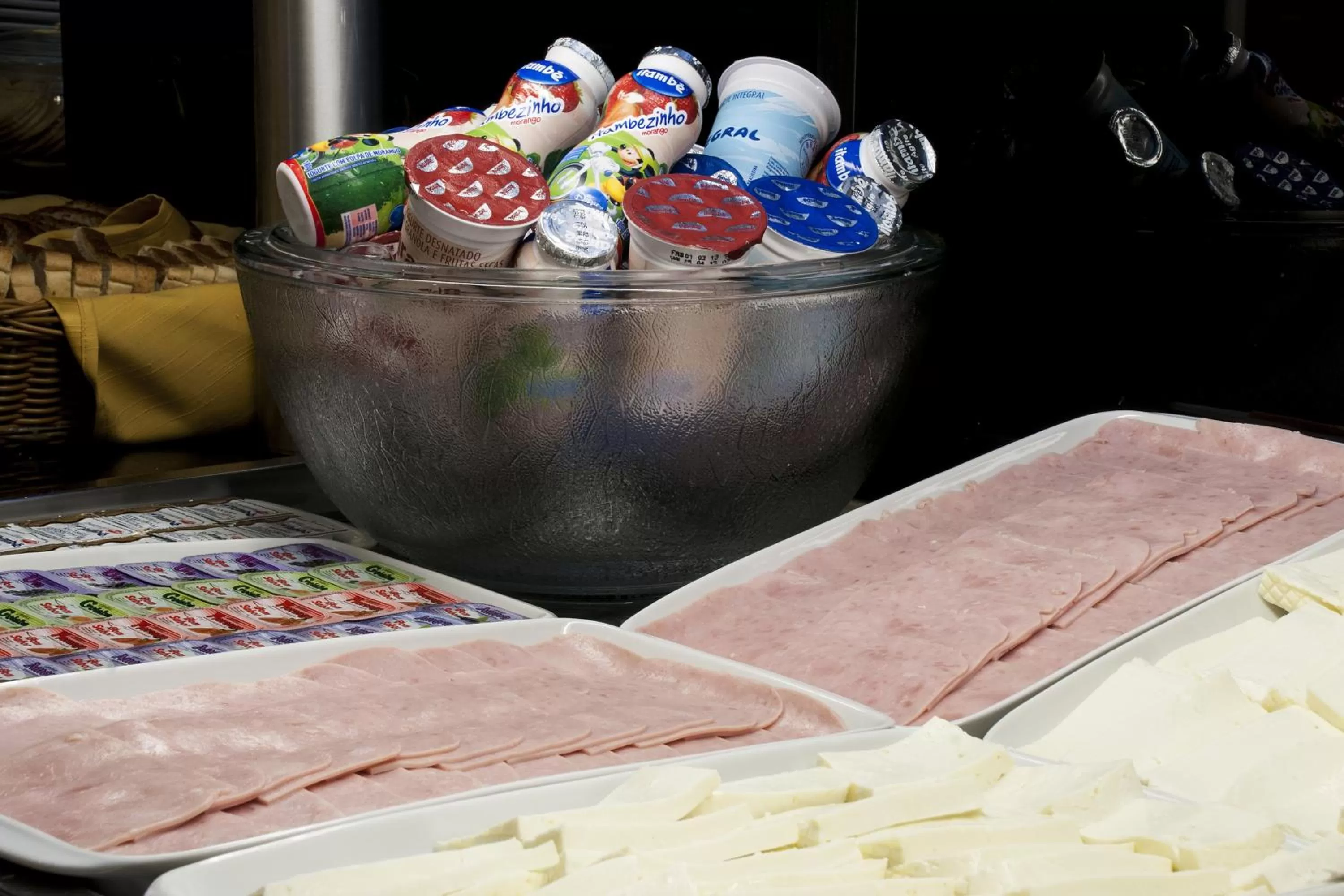 Restaurant/places to eat in Américas Granada Hotel