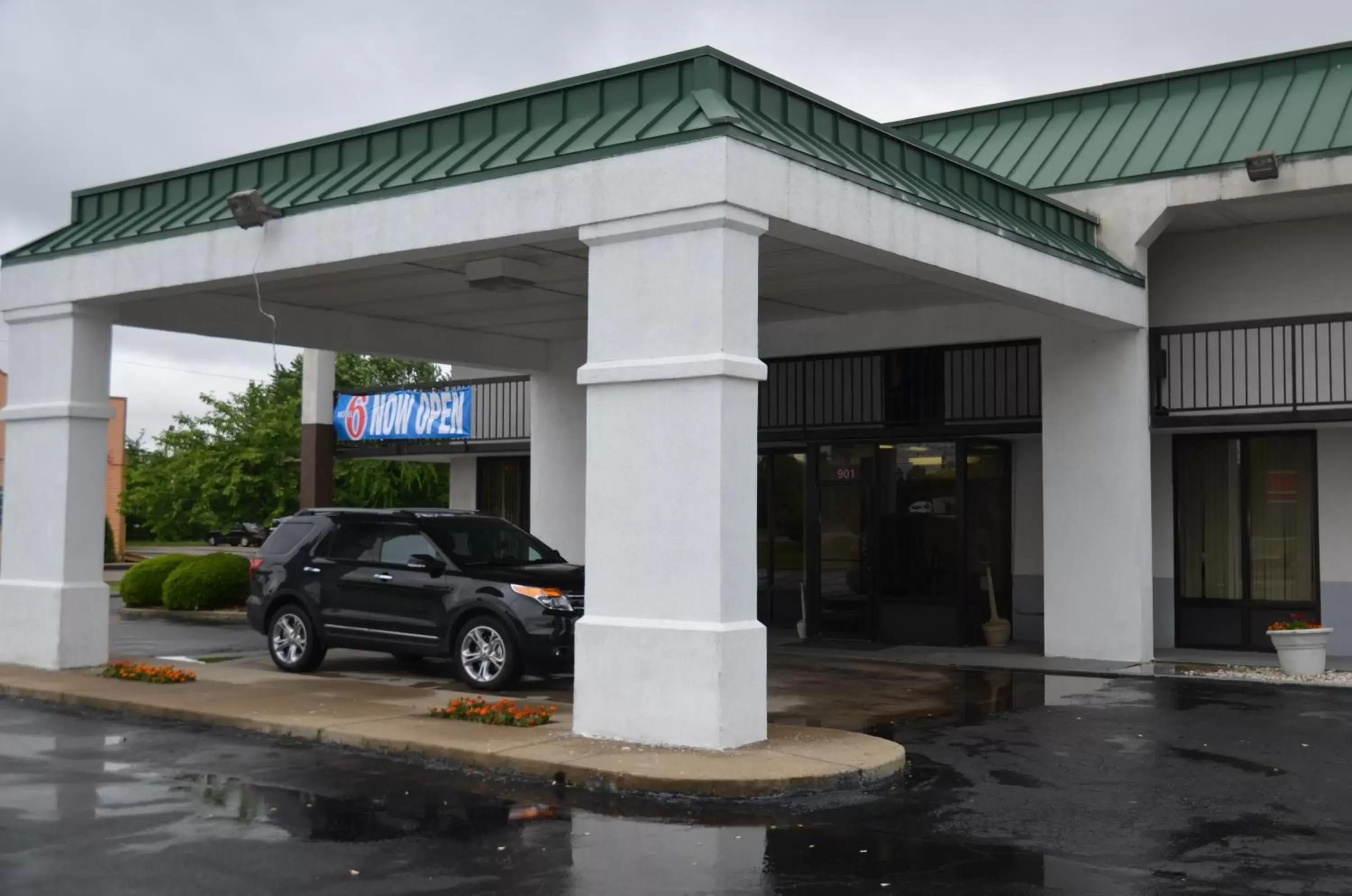 Facade/entrance, Property Building in Motel 6-Covington, TN