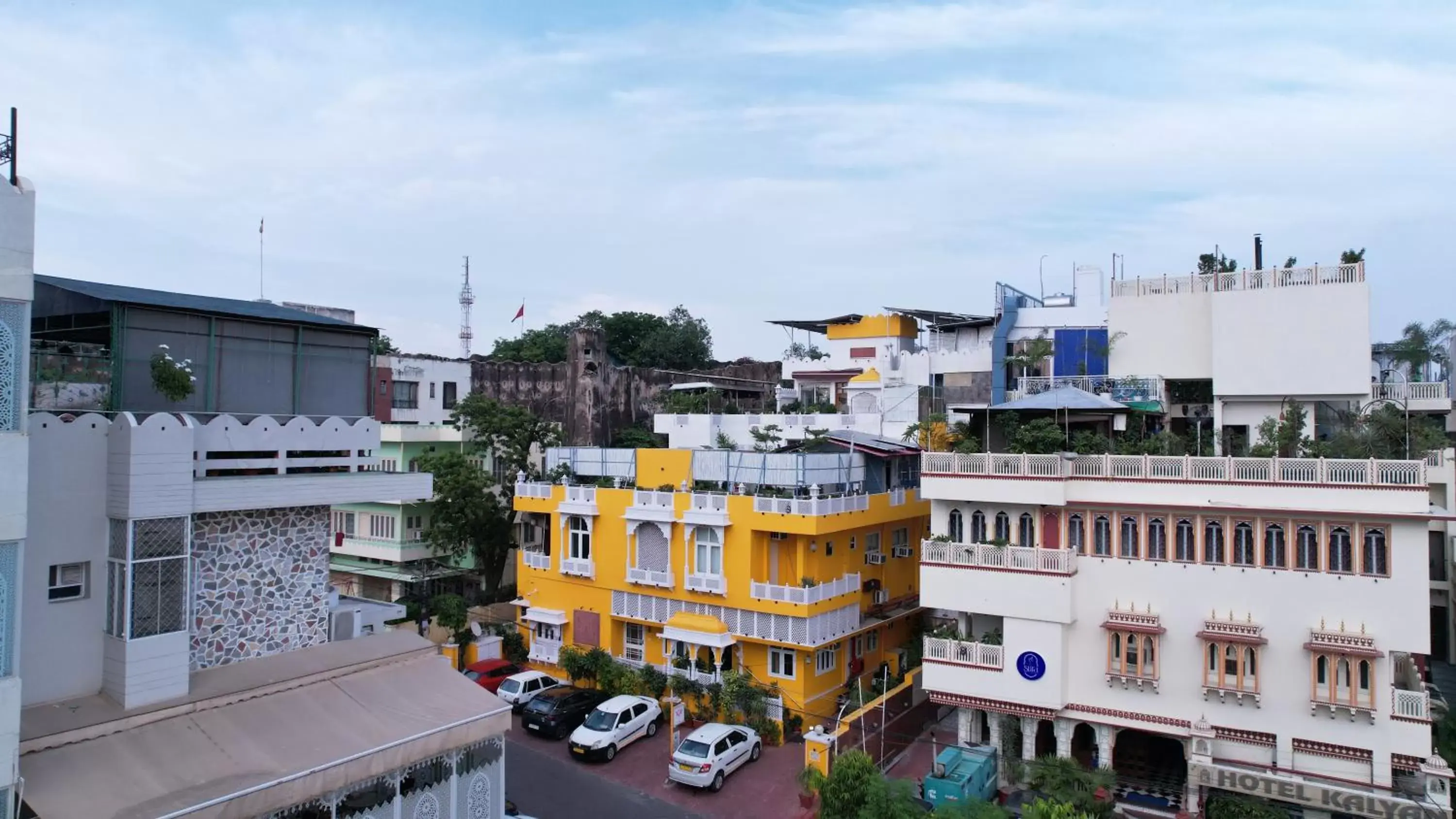 Property building in Chitra Katha - A Story Per Stay Property building in Chitra Katha - A Story Per Stay