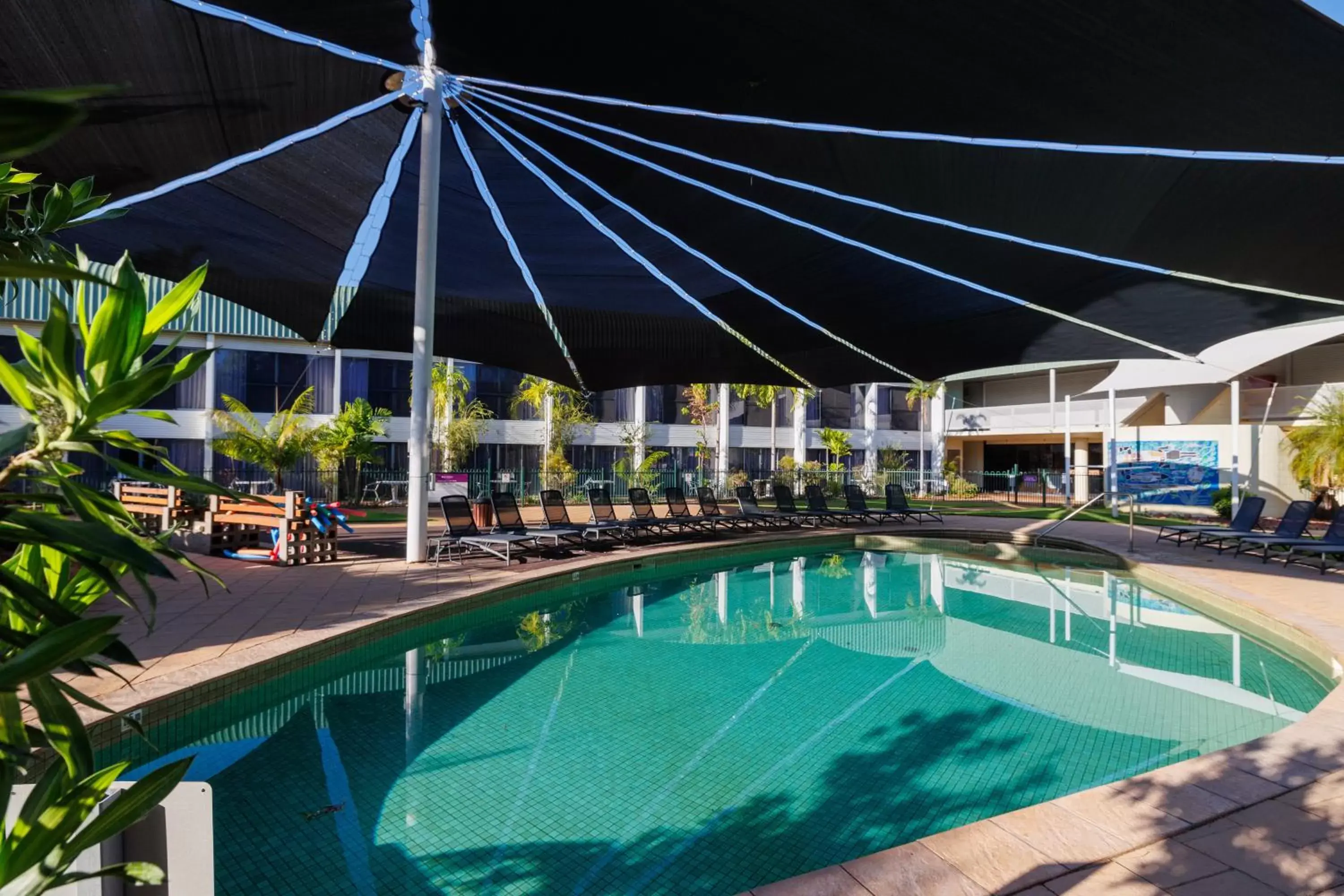 Swimming pool in Mercure Kakadu Crocodile Swimming pool in Mercure Kakadu Crocodile