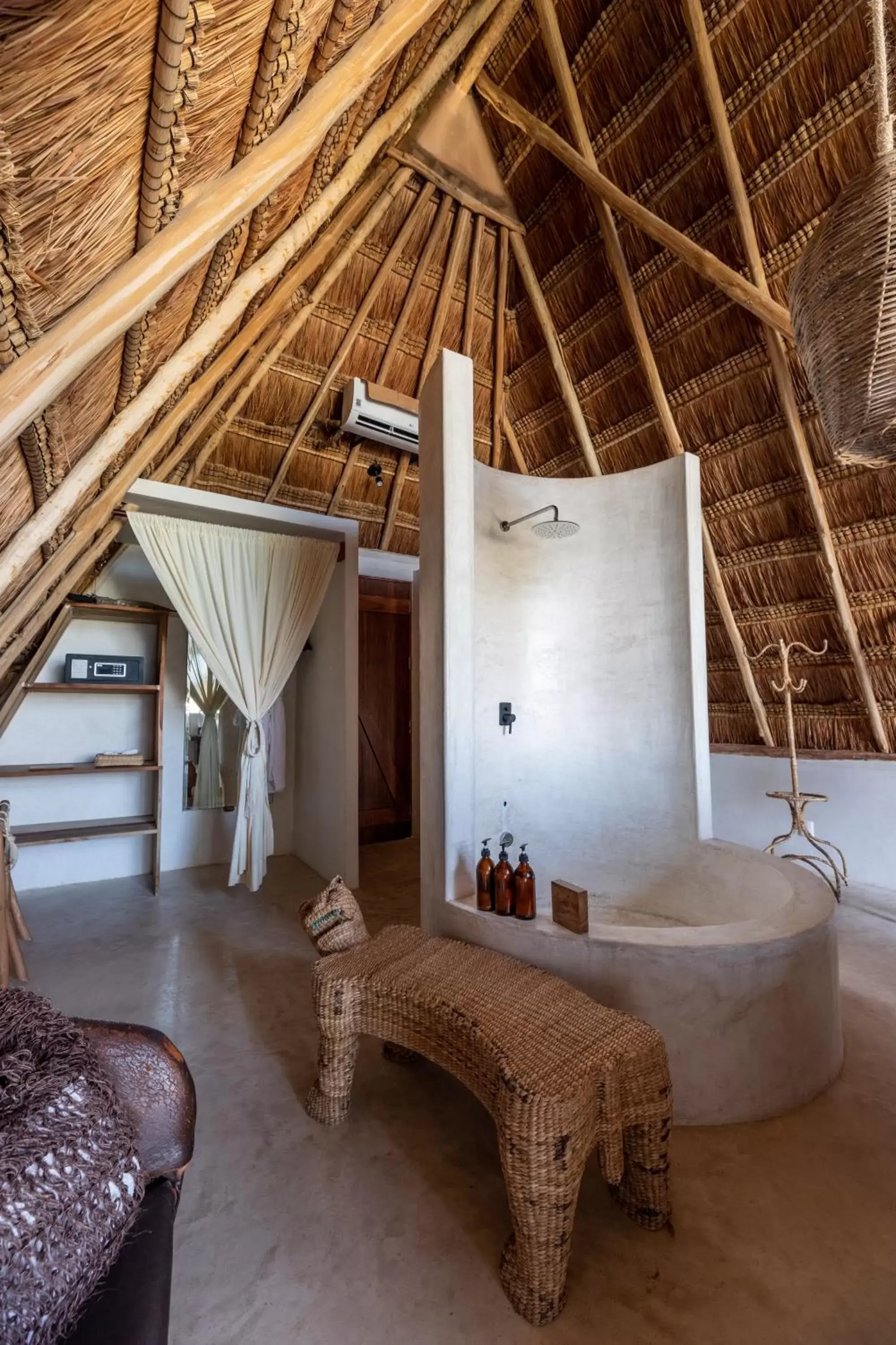 Bathroom in La Valise Tulum