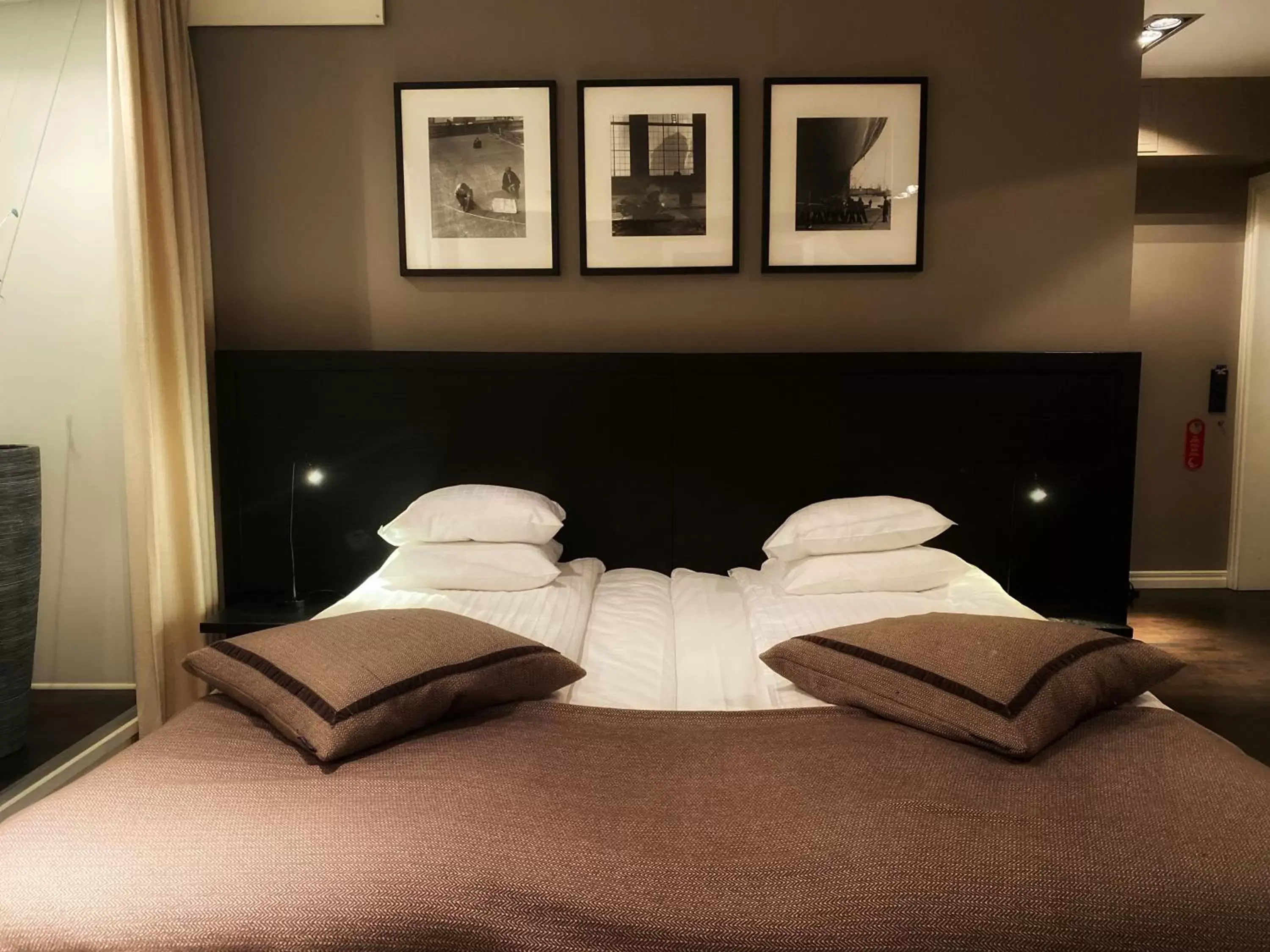 Bed in Hotel Villan
