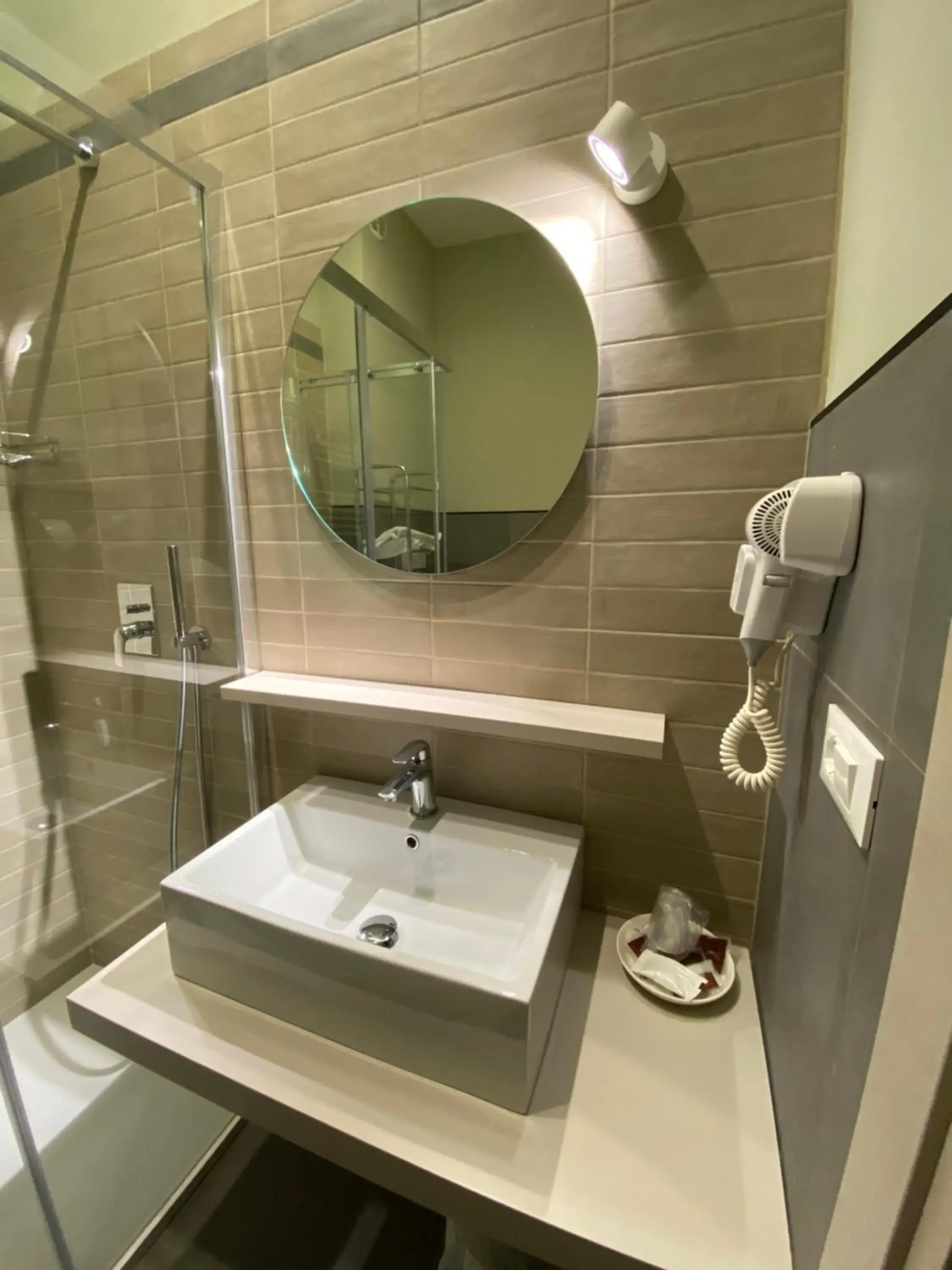 Bathroom in Hotel Parco Delle Rose Bathroom in Hotel Parco Delle Rose