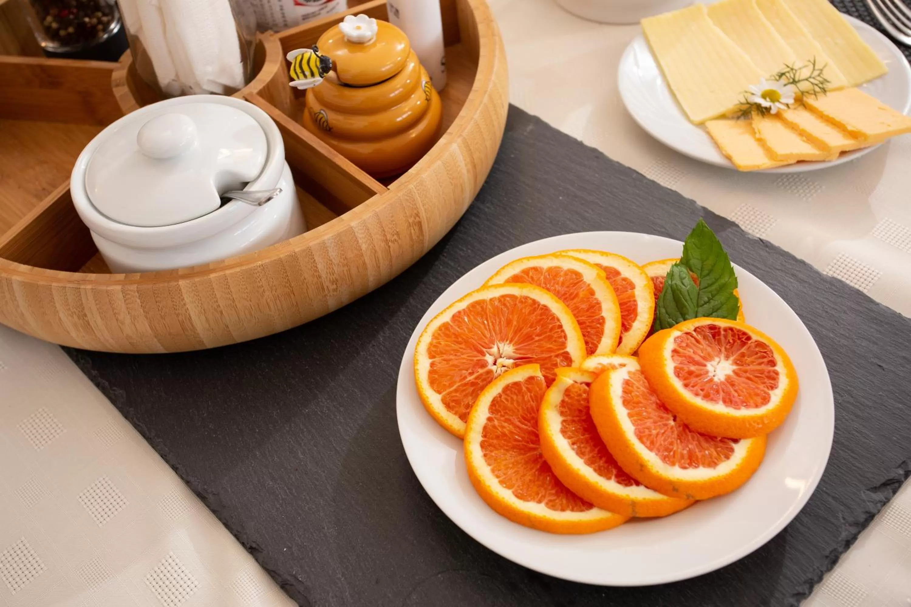 Breakfast in Beechwood Lodge