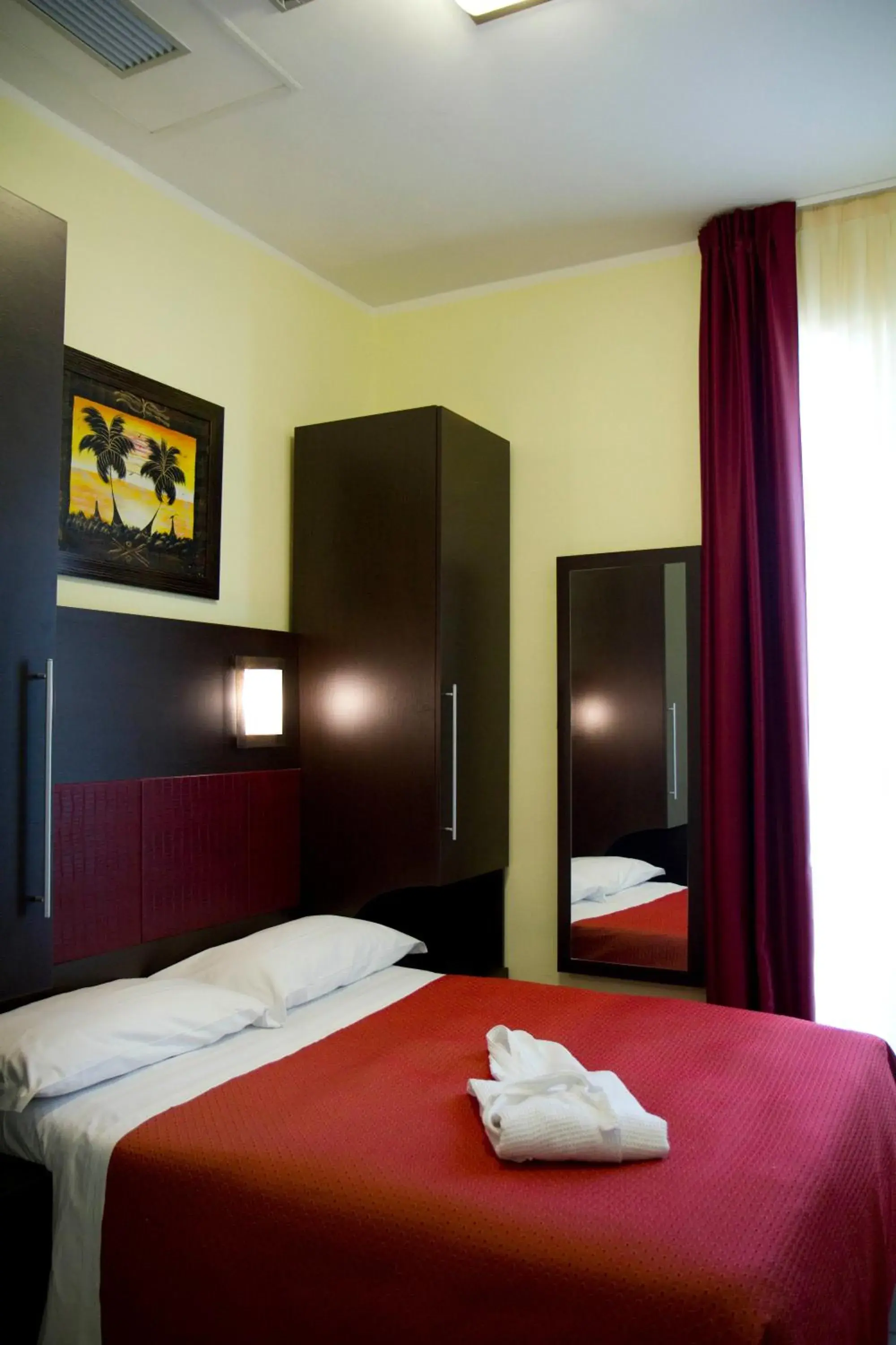 Bed in Hotel Alibi