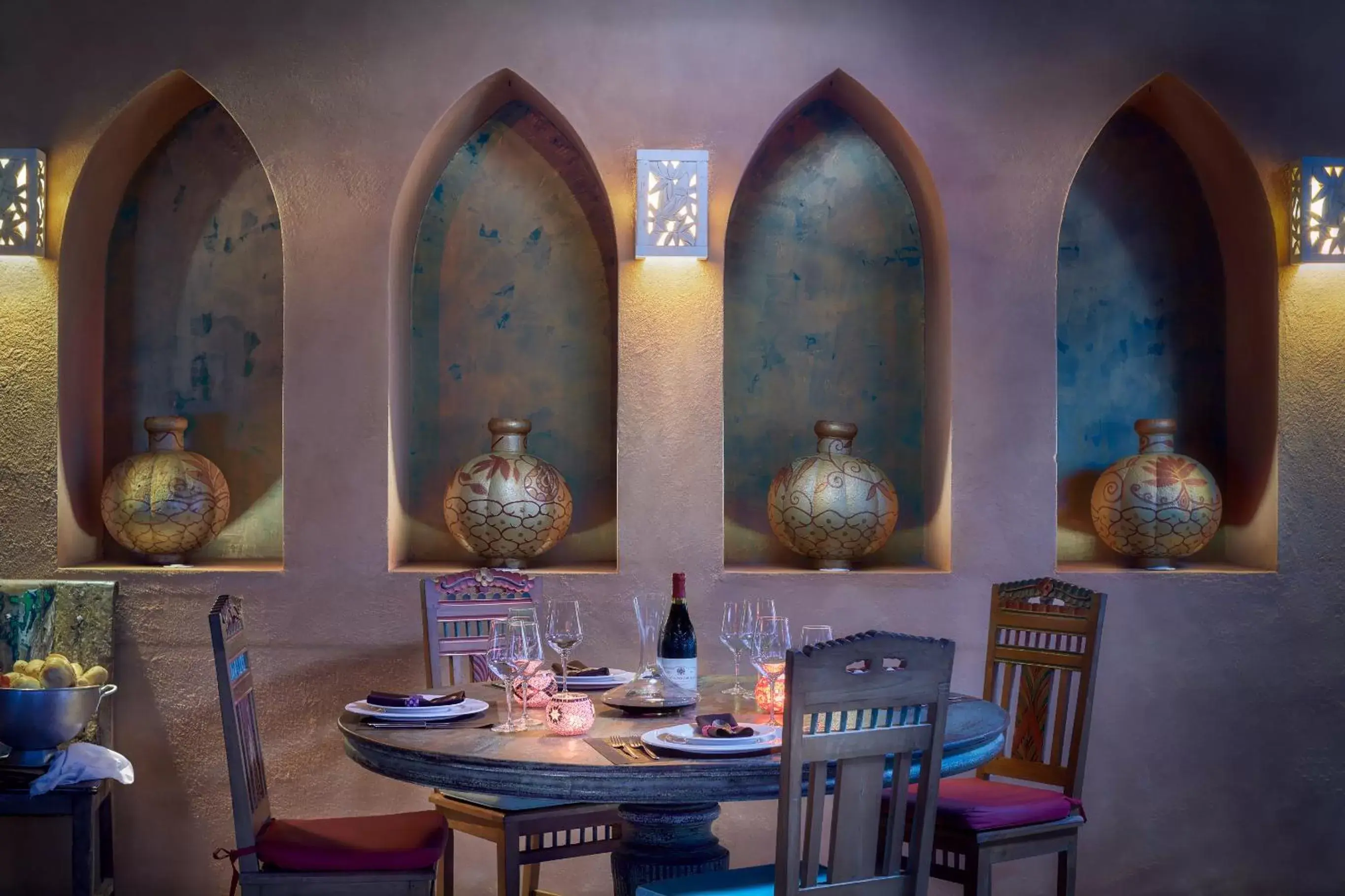 Restaurant/places to eat in Zorah Beach Hotel Restaurant/places to eat in Zorah Beach Hotel