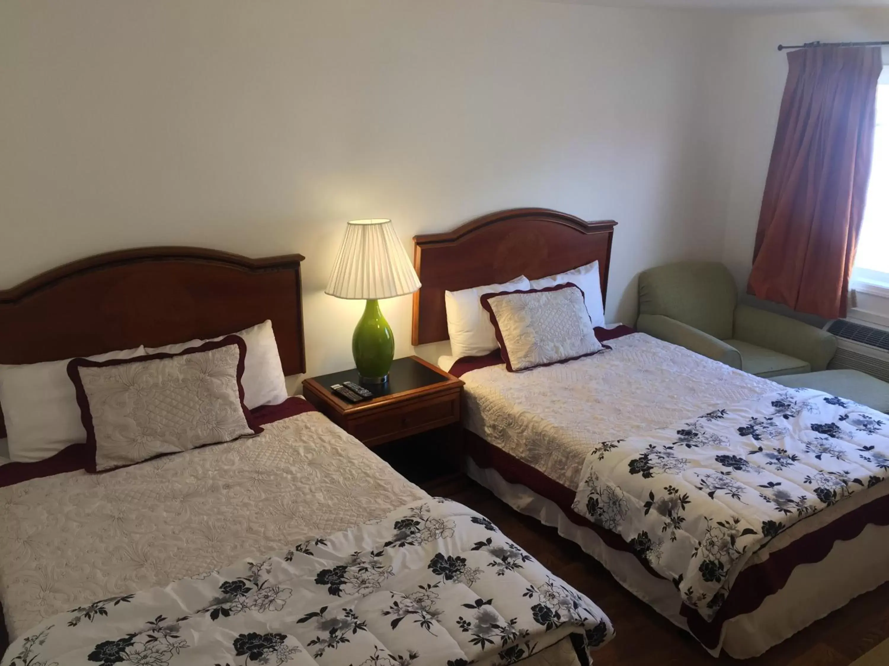 Bedroom, Bed in Apple Inn and Suites Cooperstown Area