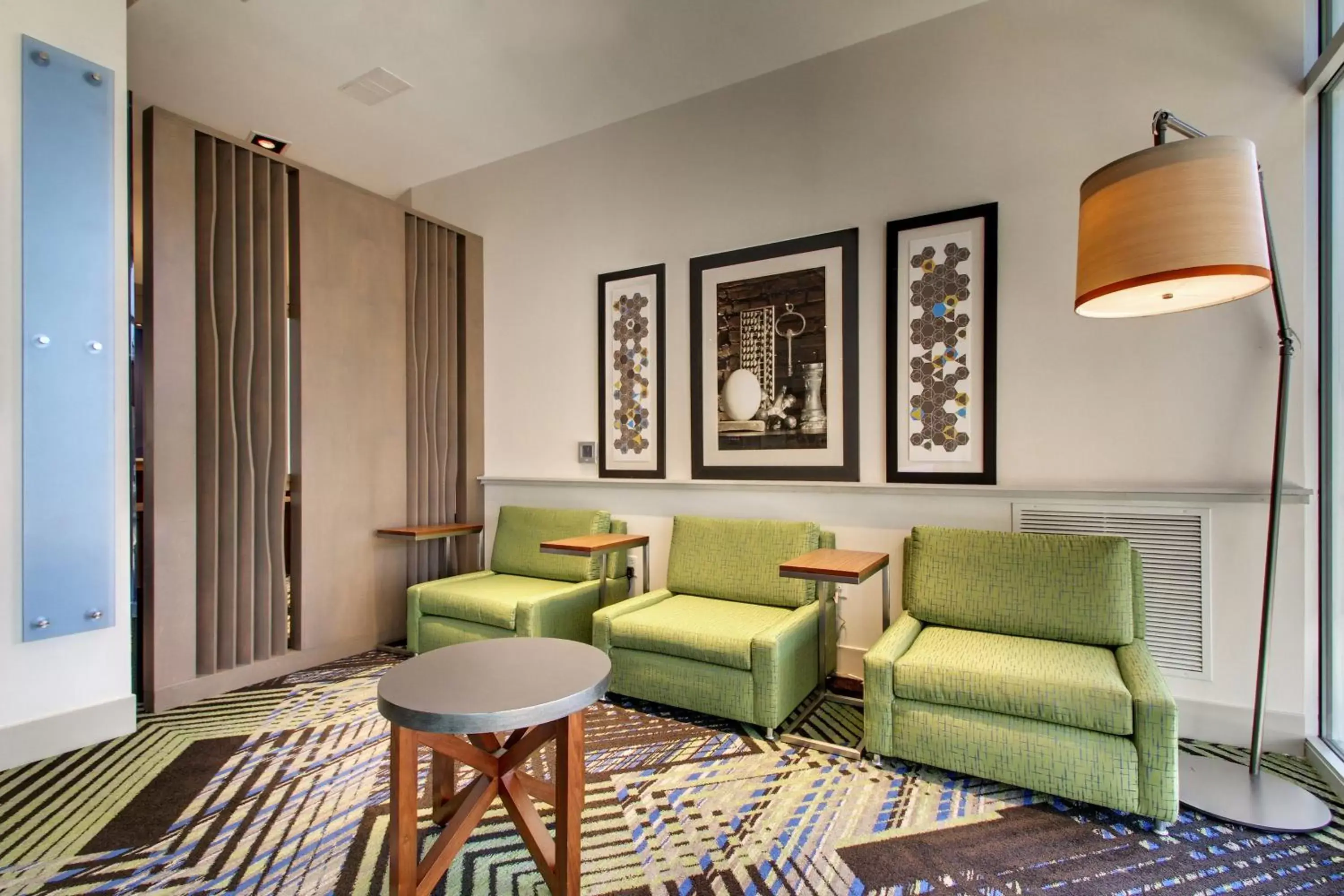 Property building, Seating Area in Holiday Inn Express & Suites - Summerville, an IHG Hotel