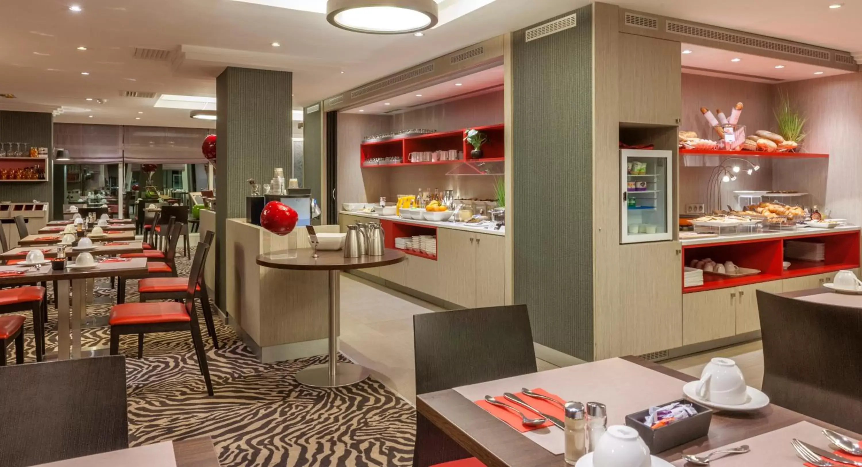 Restaurant/Places to Eat in Hotel Mercure Grenoble Centre Président