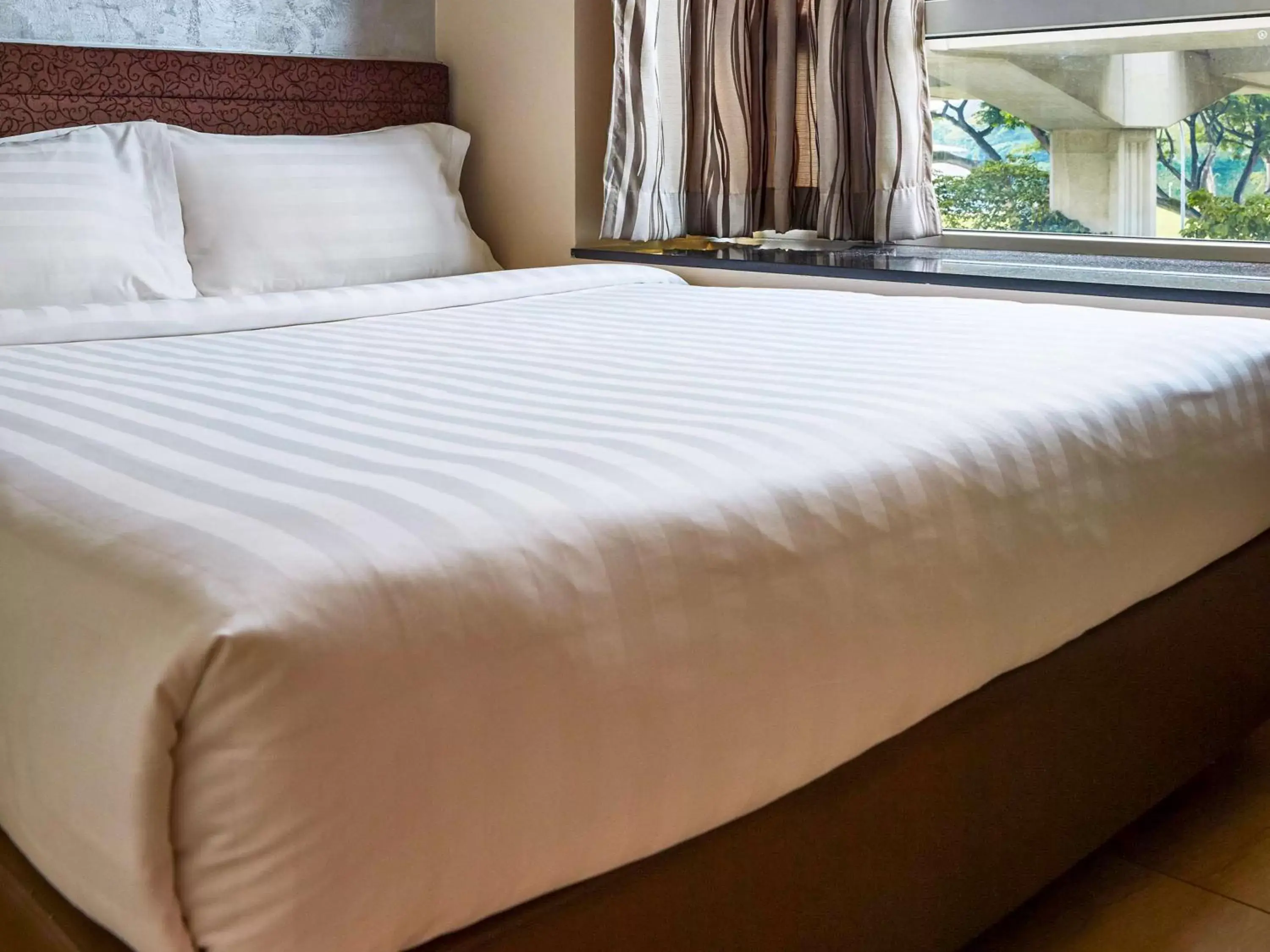 Bedroom, Bed in ibis budget Singapore Mount Faber