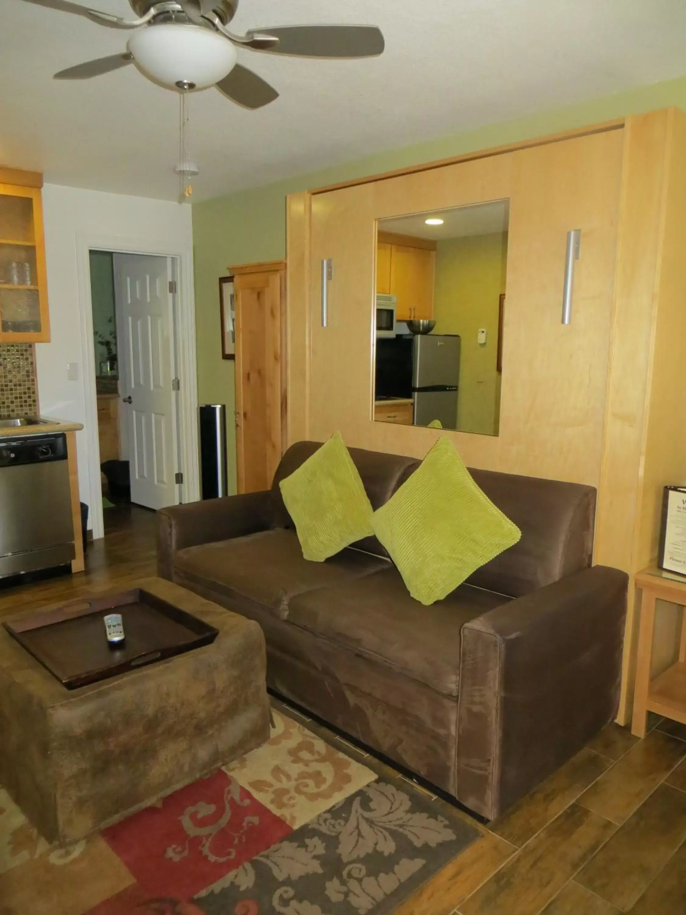 Living room, Seating Area in Stardust Lodge