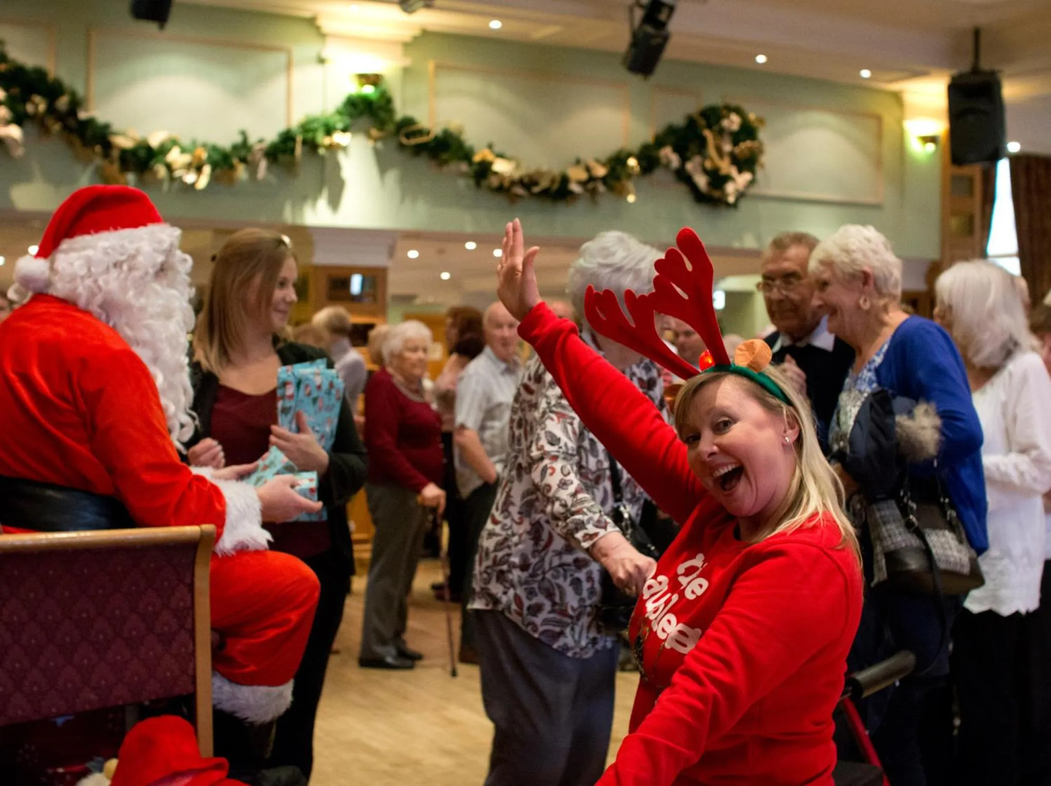 Entertainment in TLH Toorak Hotel - TLH Leisure, Entertainment and Spa Resort