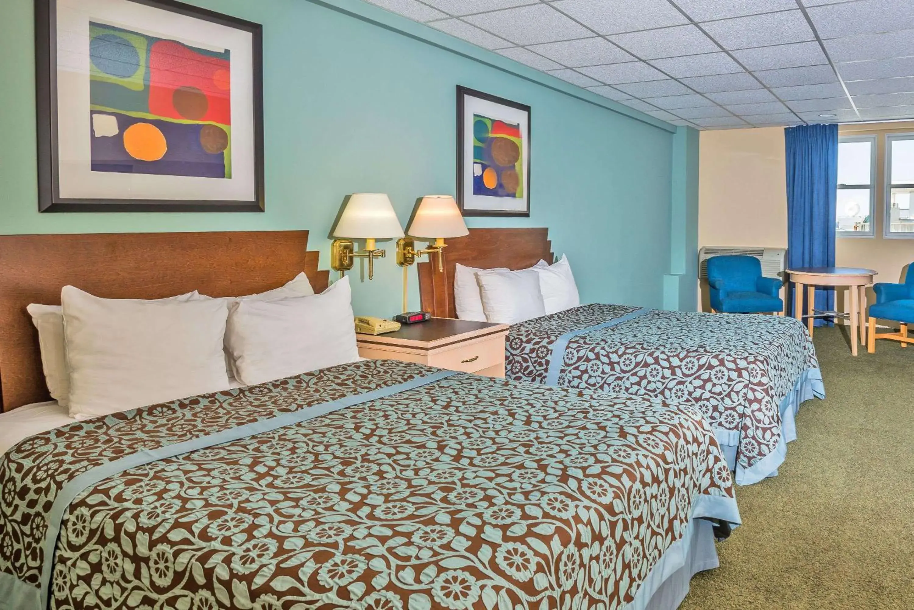 Photo of the whole room, Bed in Days Inn by Wyndham Atlantic City Oceanfront-Boardwalk