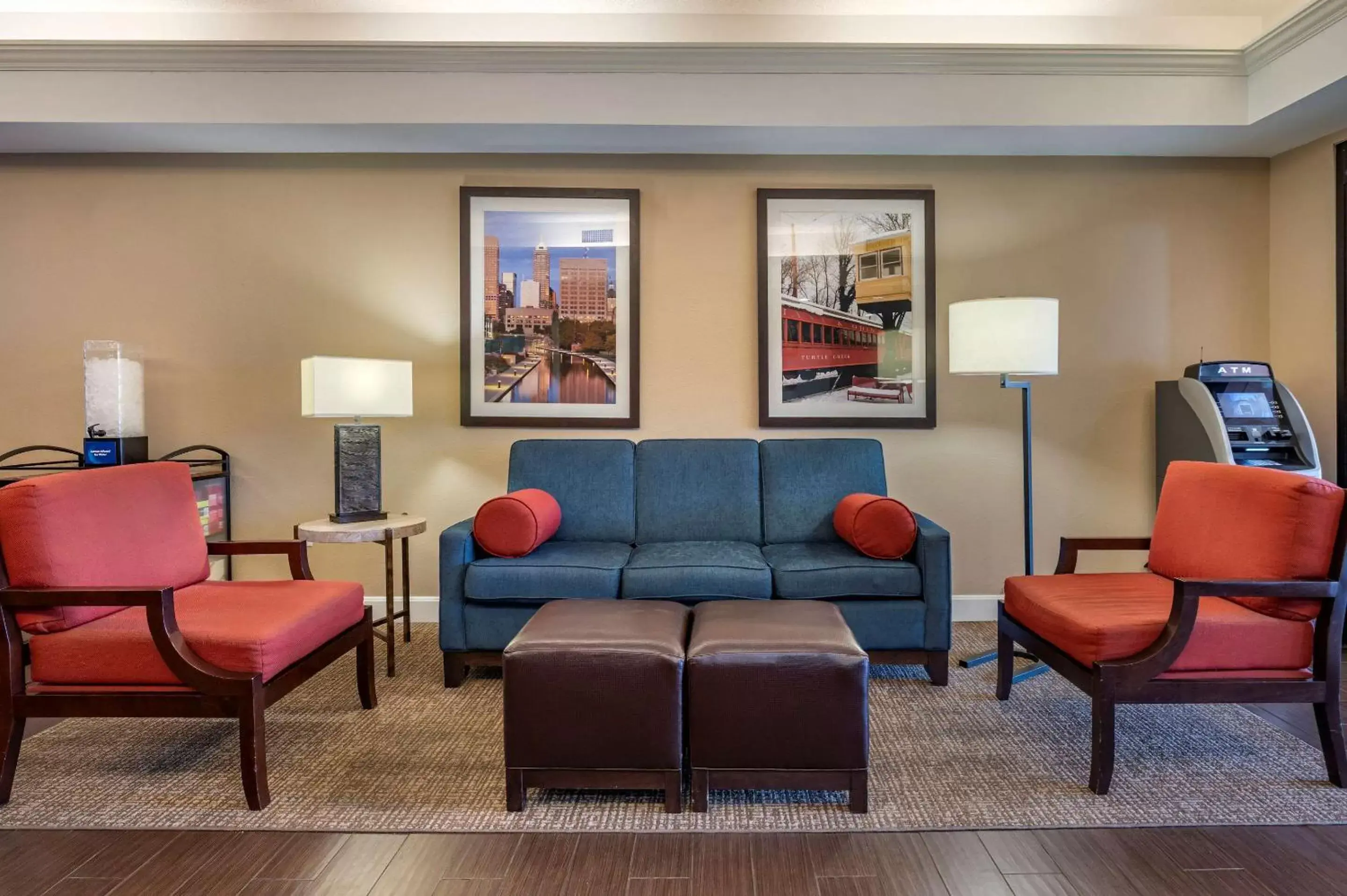 Lobby or reception, Seating Area in Comfort Inn Lawrenceburg