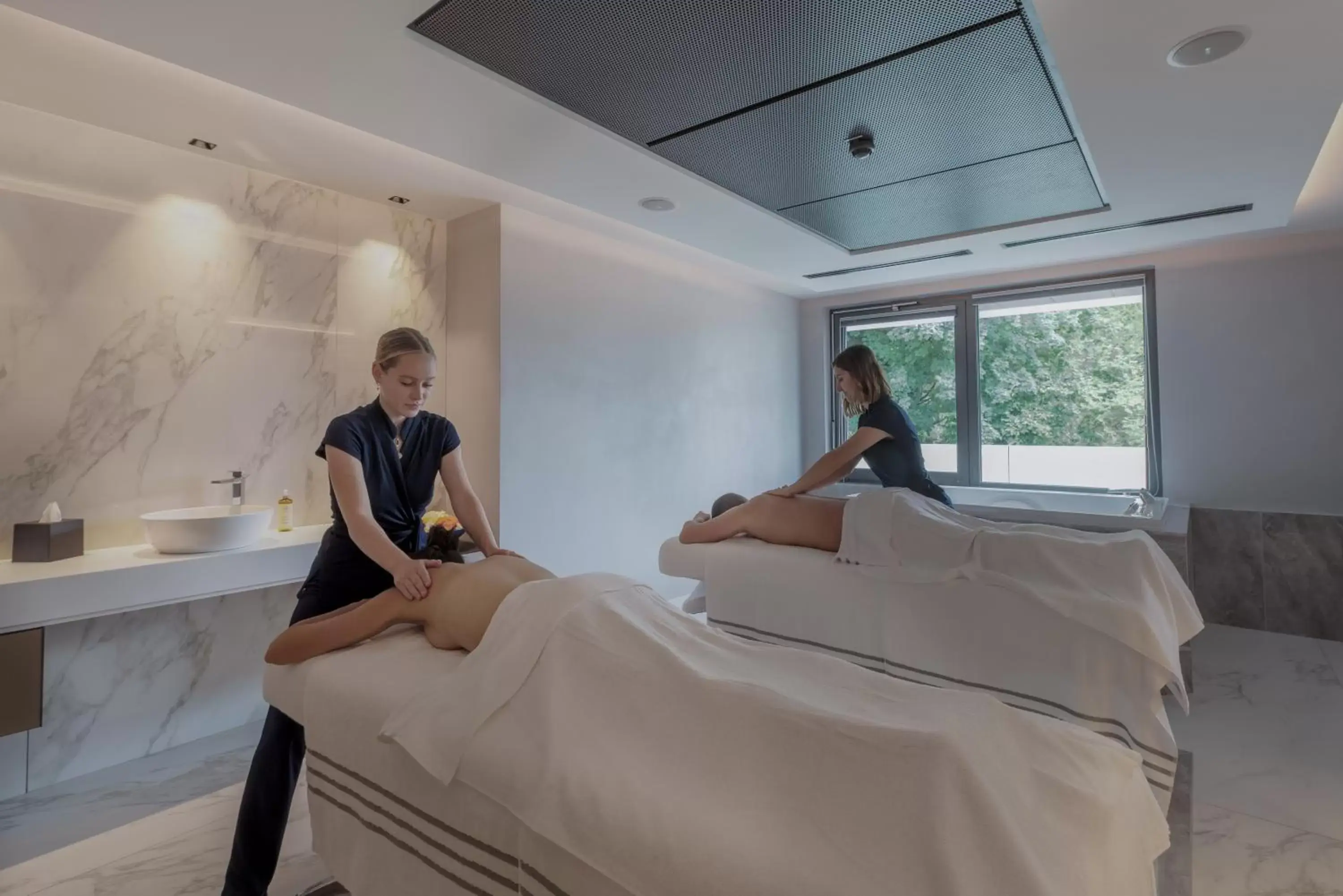 Massage in Rivage Hôtel & Spa Annecy