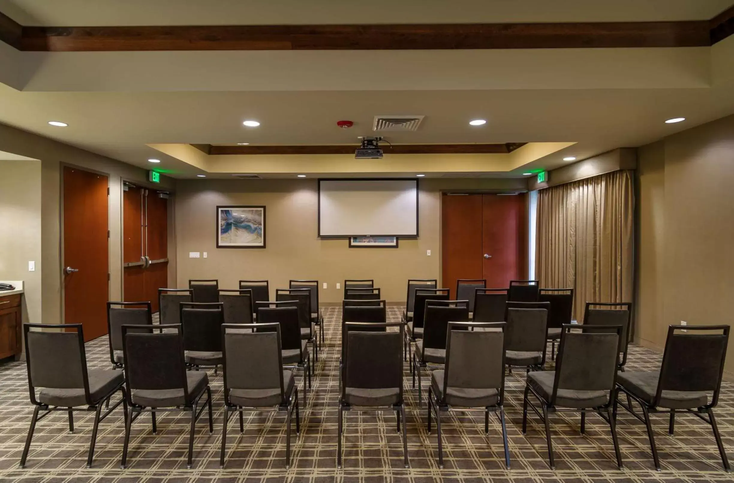 Meeting/conference room in Hampton Inn & Suites Portland/Vancouver