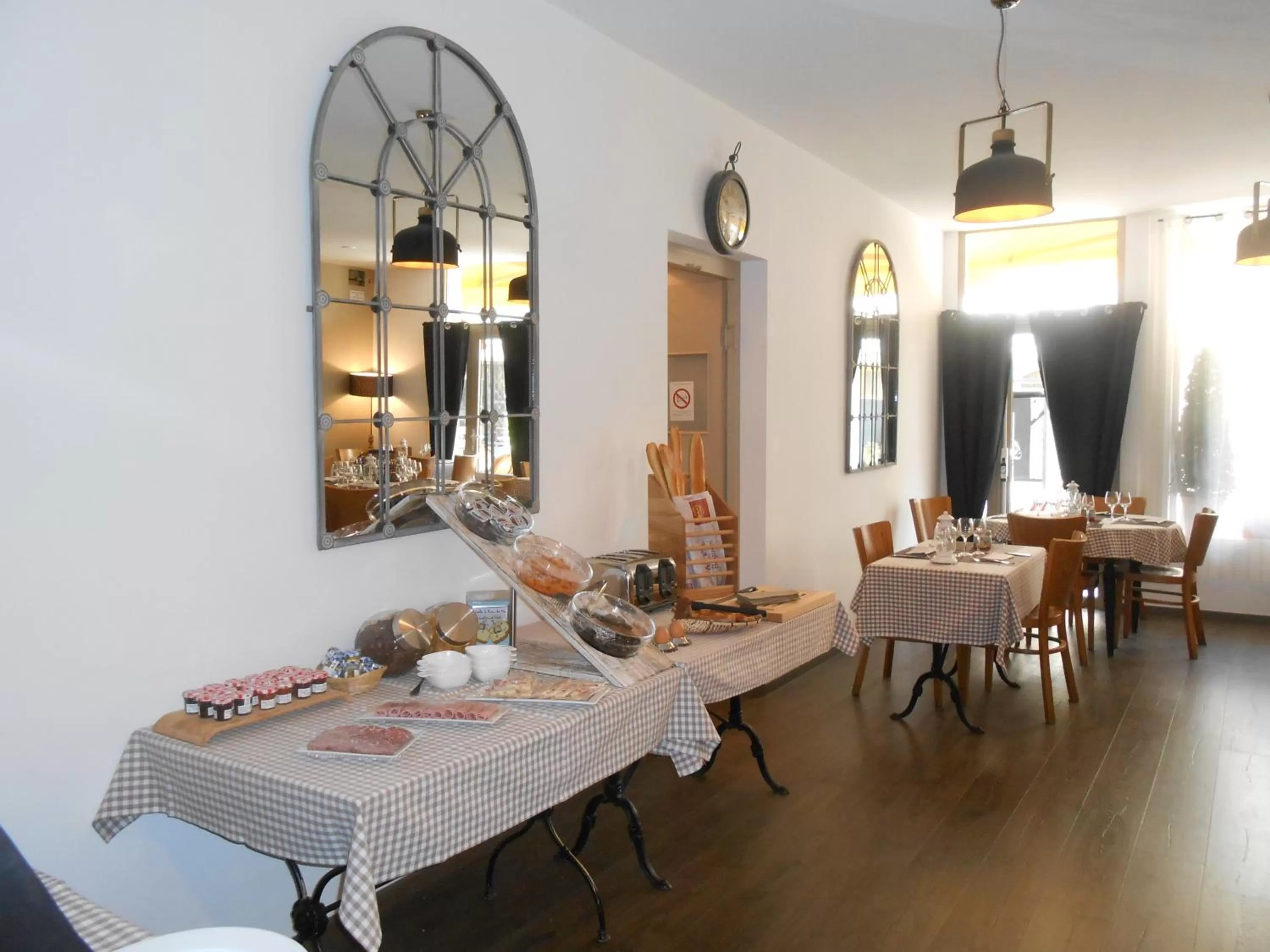 Hôtel-Restaurant "Chez Carrière"