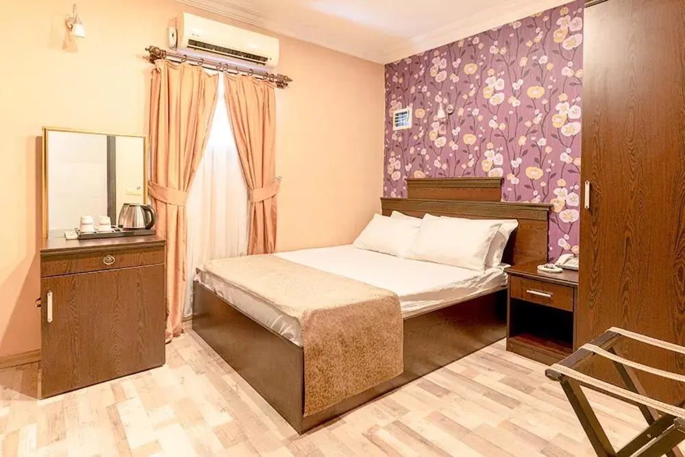 Photo of the whole room, Bed in Pamuk City Hotel