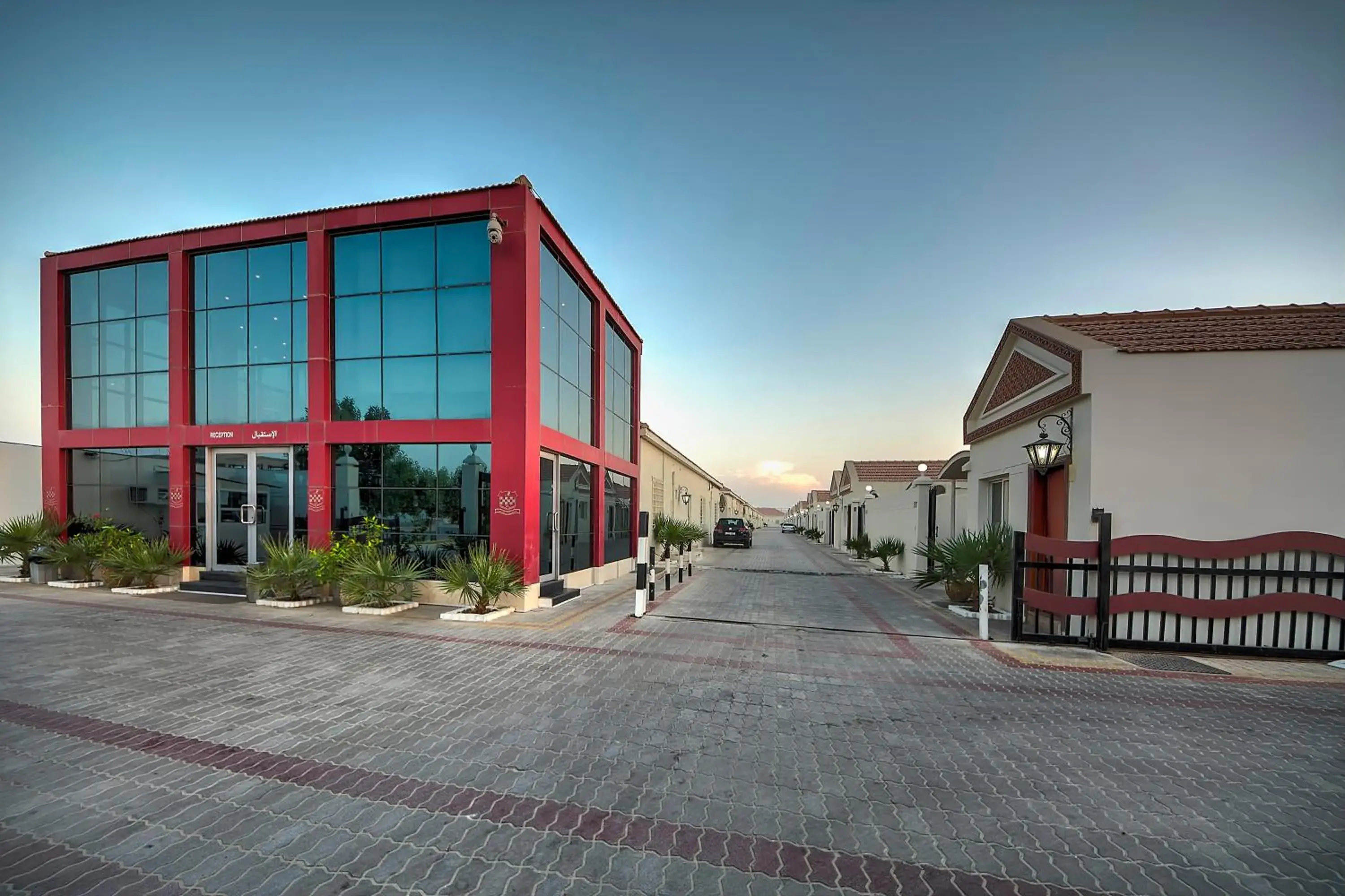 Facade/entrance in Royal Residence Hotel Apartments Facade/entrance in Royal Residence Hotel Apartments