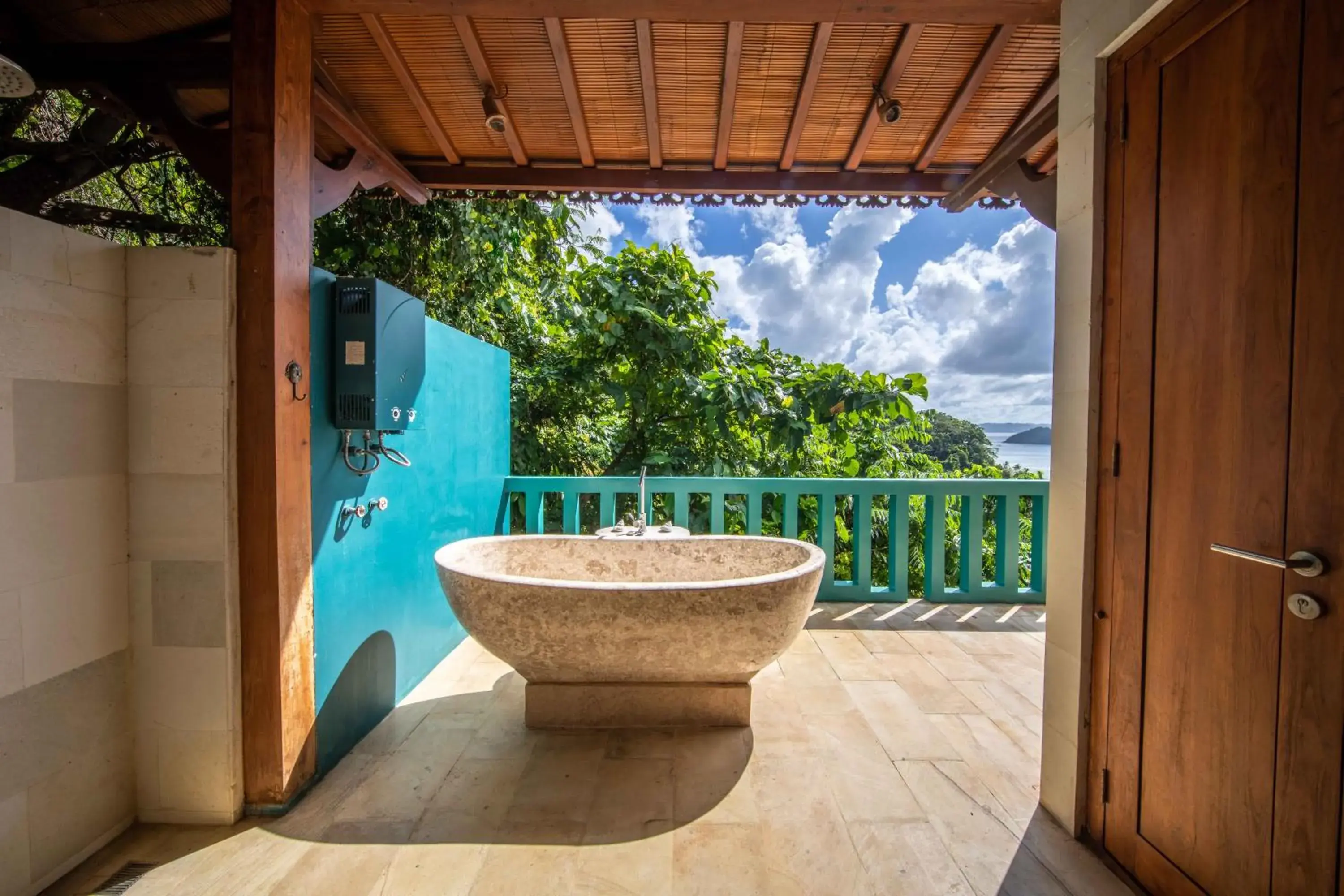 Bathroom in Karuna El Nido Villas