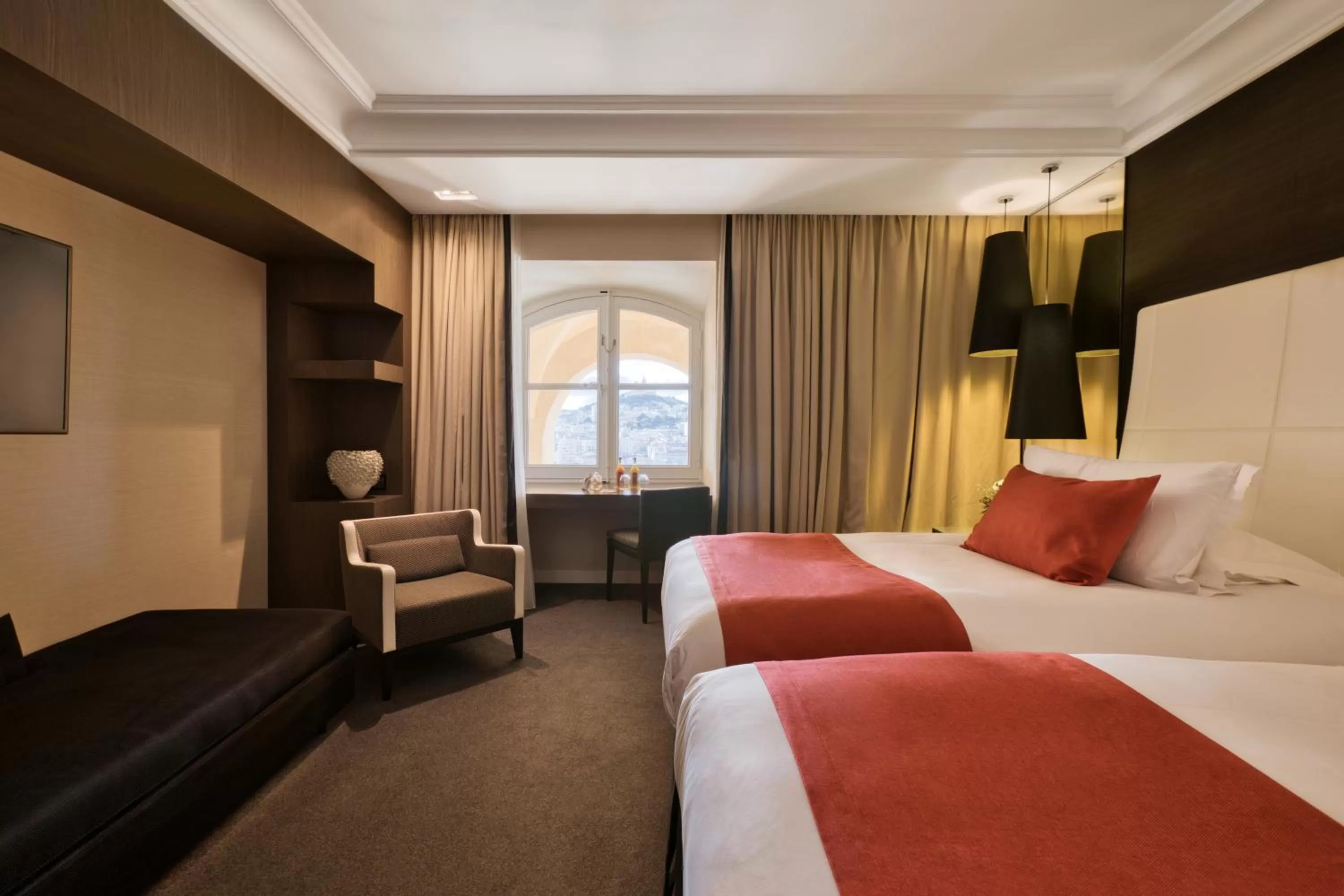 Photo of the whole room, Bed in InterContinental Marseille - Hotel Dieu by IHG