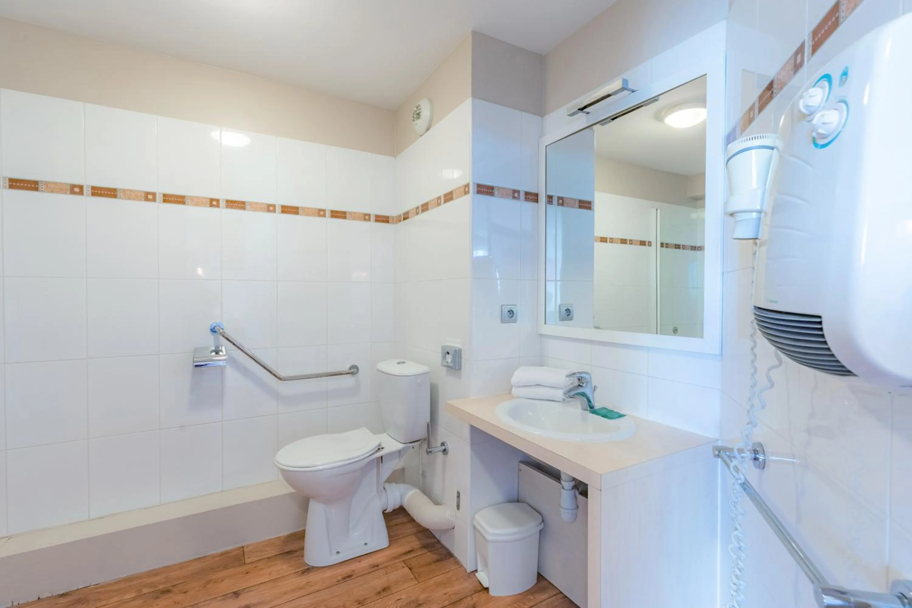 Bathroom in Appart’City Confort Montpellier Ovalie I