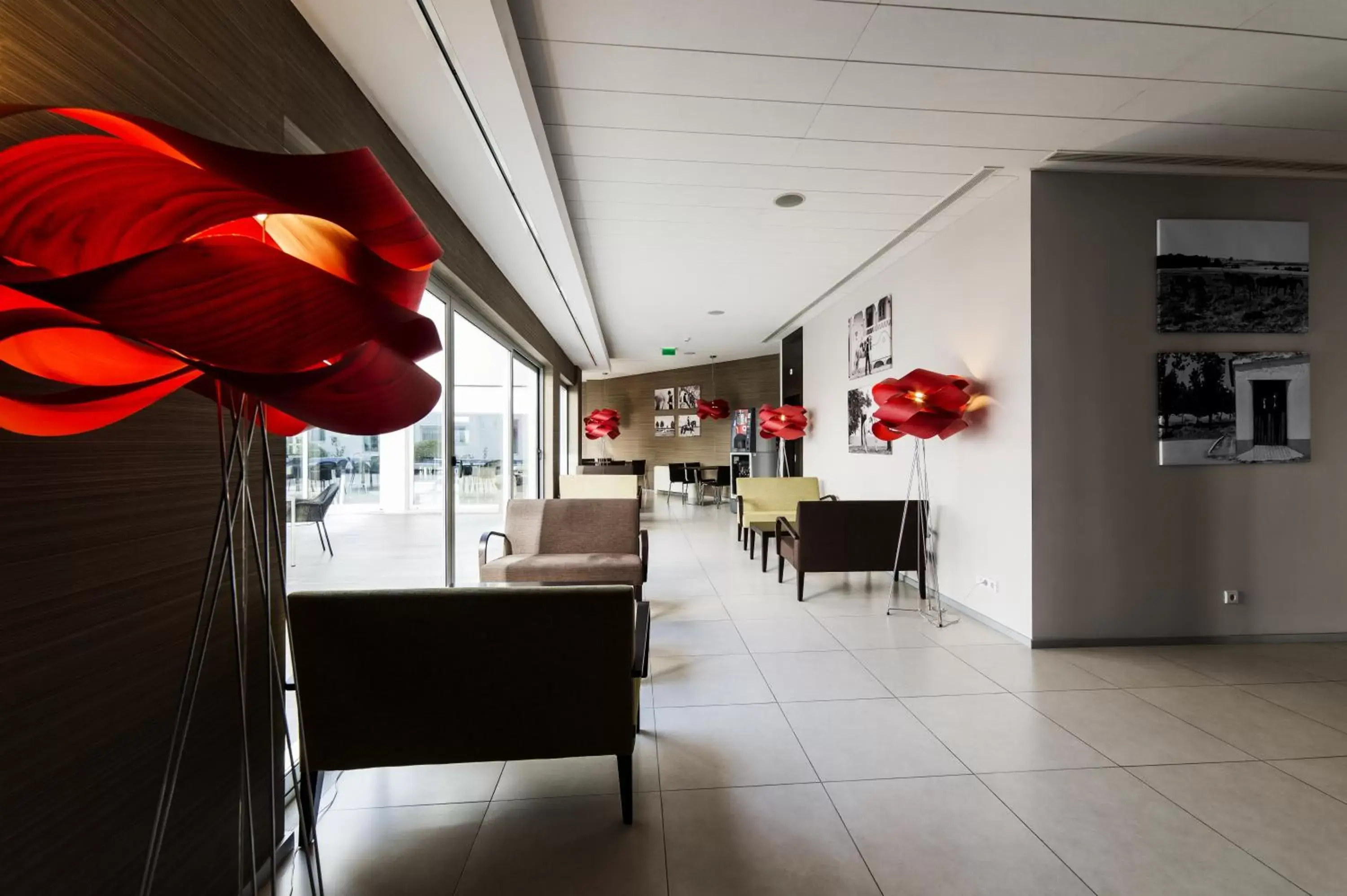 Lobby or reception, Restaurant/Places to Eat in Moov Hotel Évora
