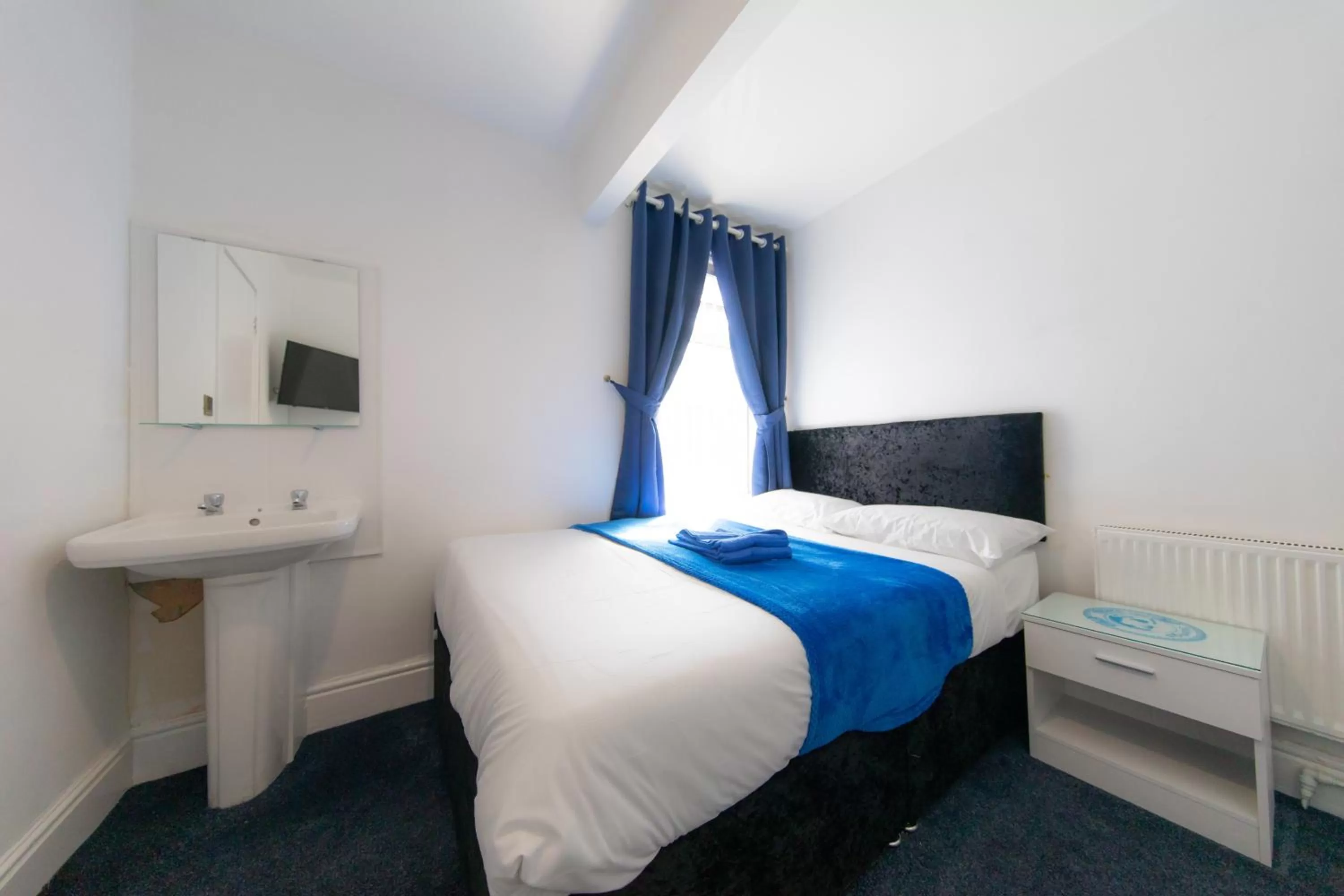 Photo of the whole room, Bed in The Adonis Hotel