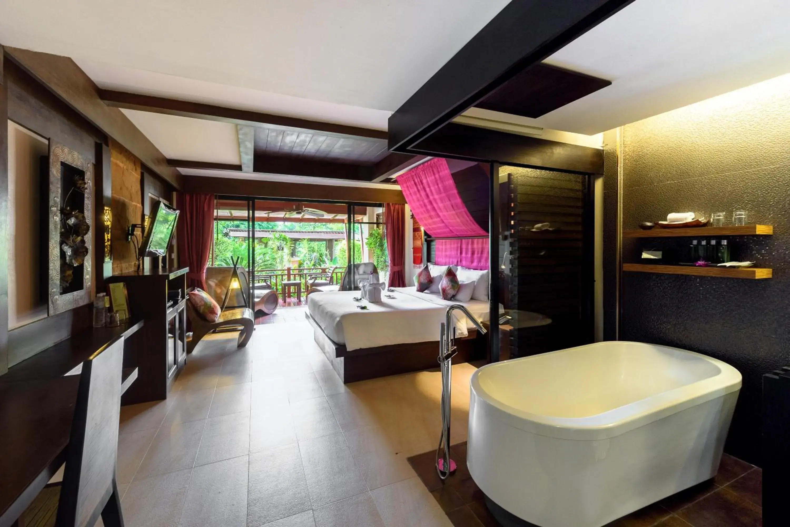 Photo of the whole room in Samui Jasmine Resort - SHA Plus