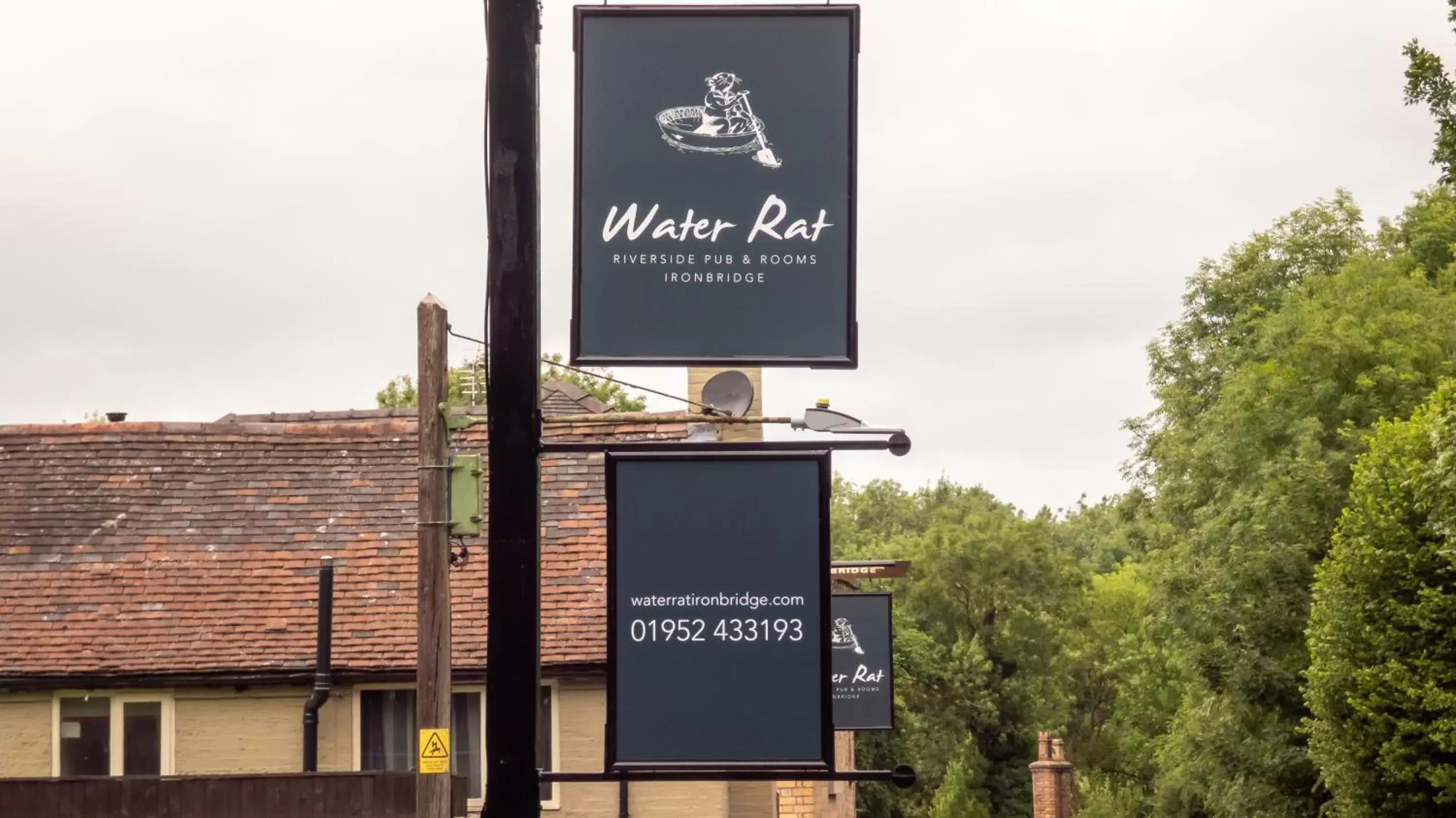 Property building, Property Logo/Sign in The Water Rat Ironbridge