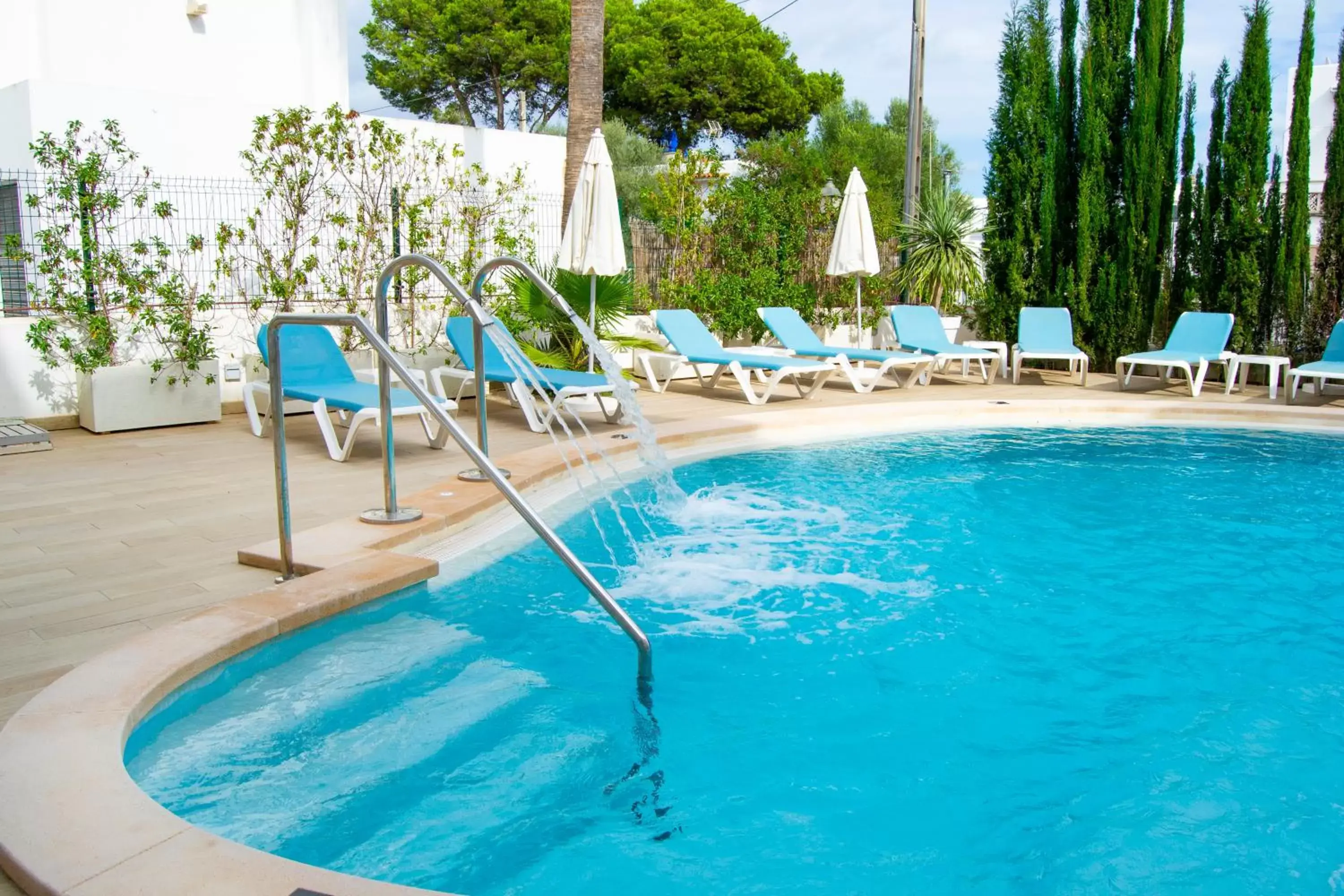 Swimming Pool in INNER Hotel Rupit "Adults Only"