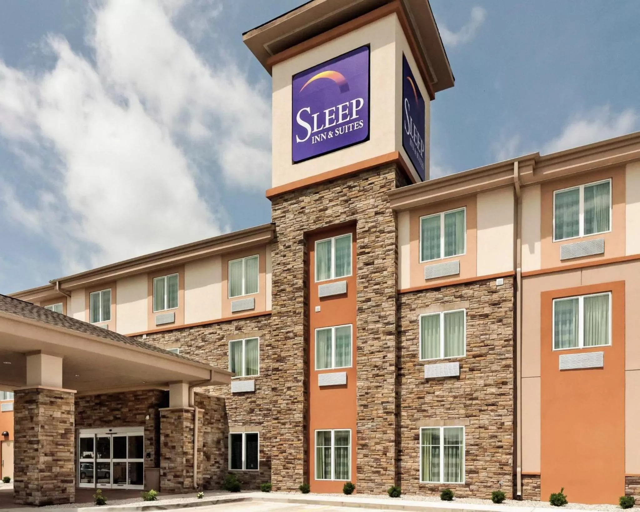Facade/entrance in Sleep Inn & Suites Fort Scott