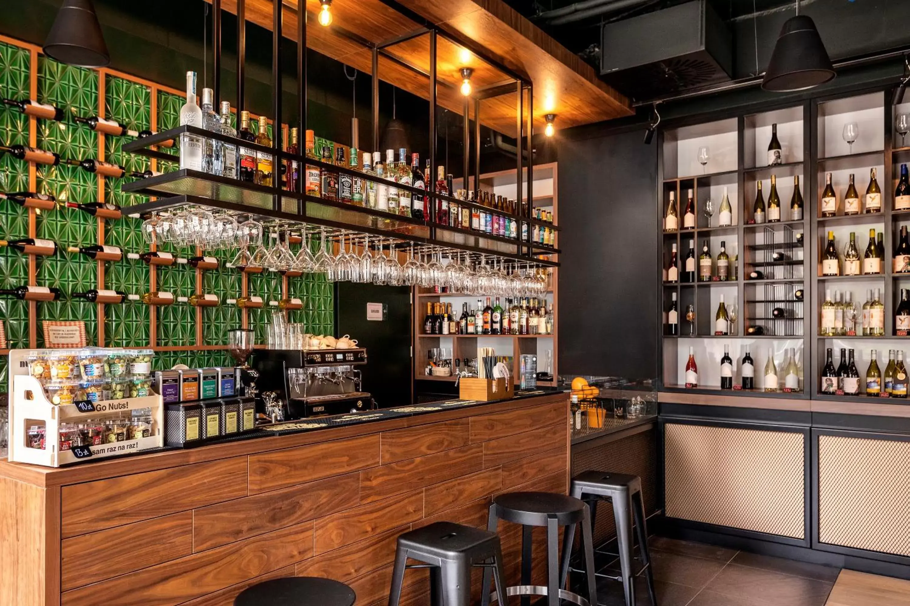 Restaurant/places to eat, Lounge/Bar in ibis Styles Szczecin Stare Miasto