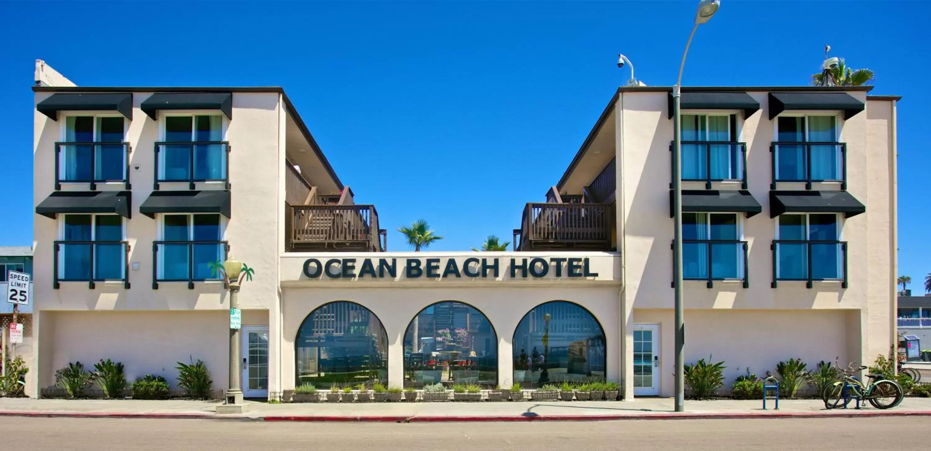 Nearby landmark, Property Building in Ocean Beach Hotel