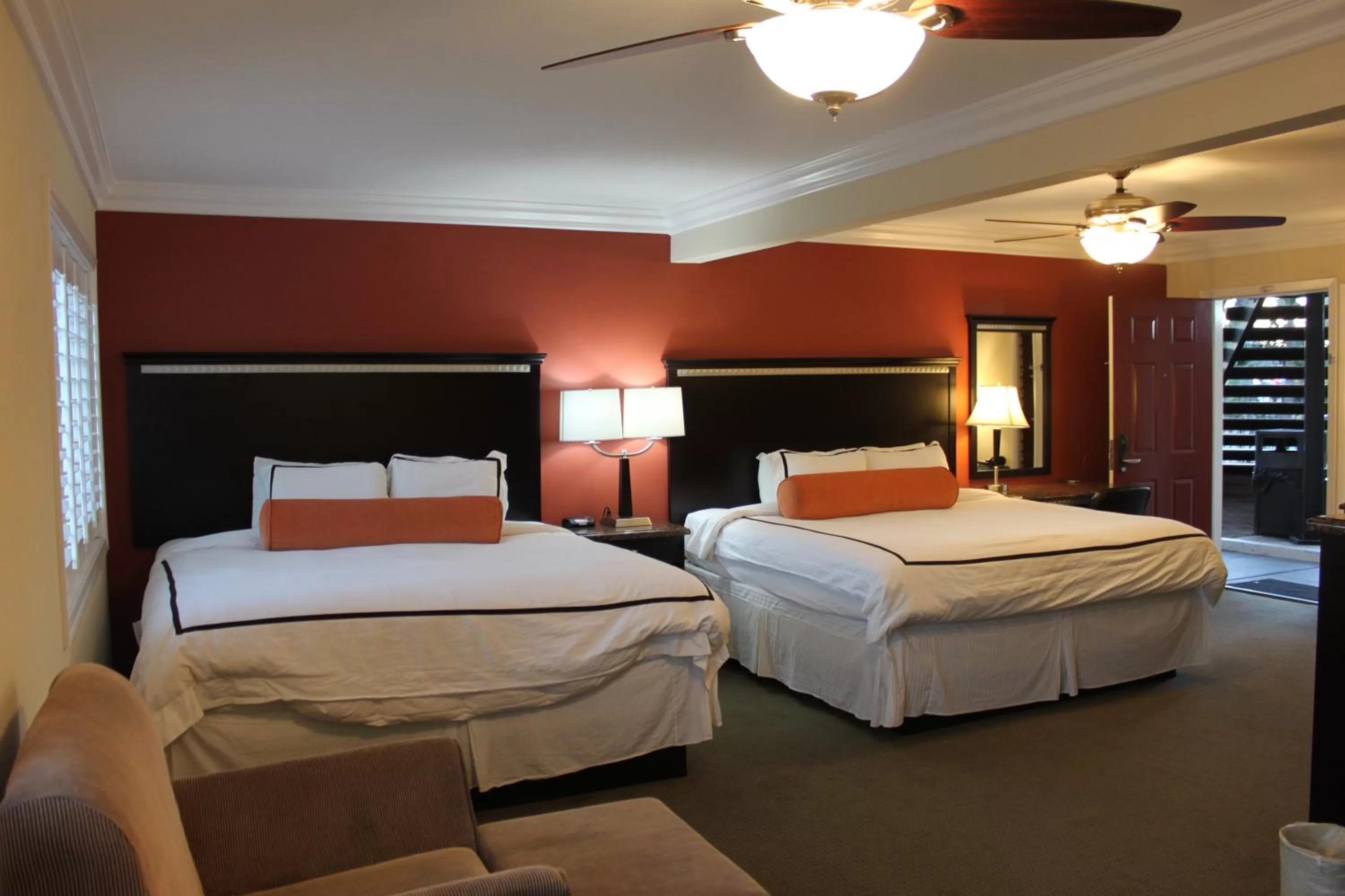 Bedroom, Bed in Travelodge by Wyndham Santa Maria