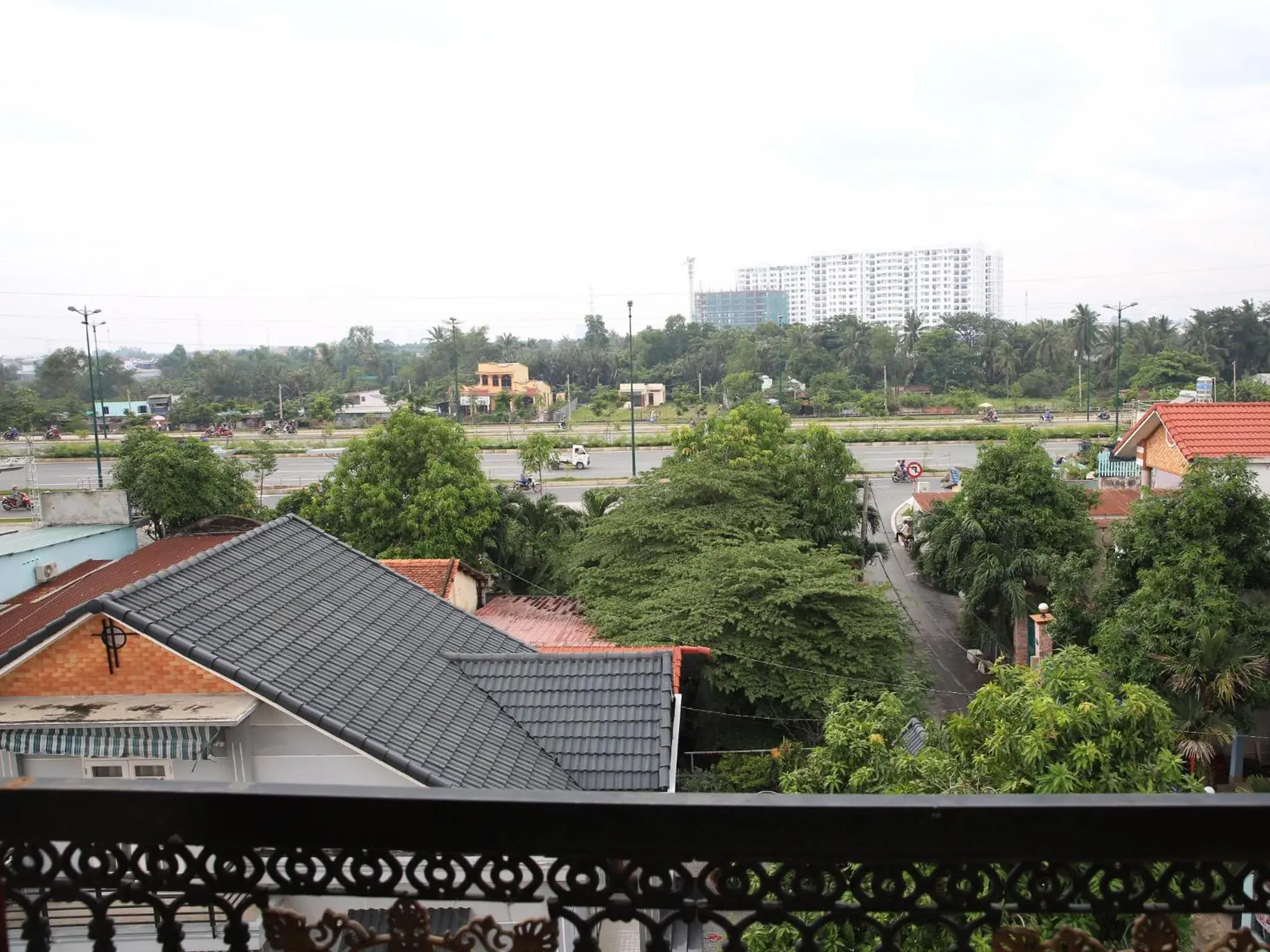 City view, Balcony/Terrace in Hoa Phat Hotel & Apartment