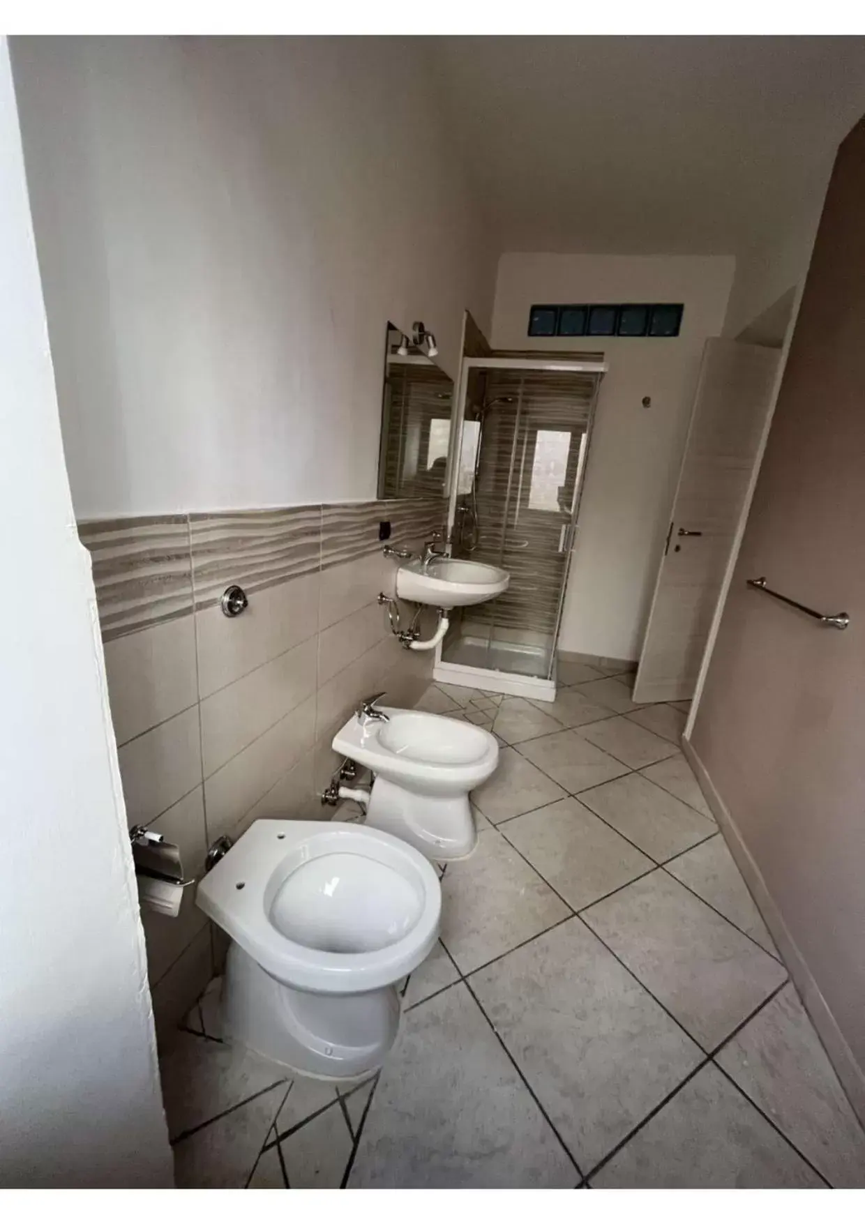 Shower, Bathroom in La Svolta rooms