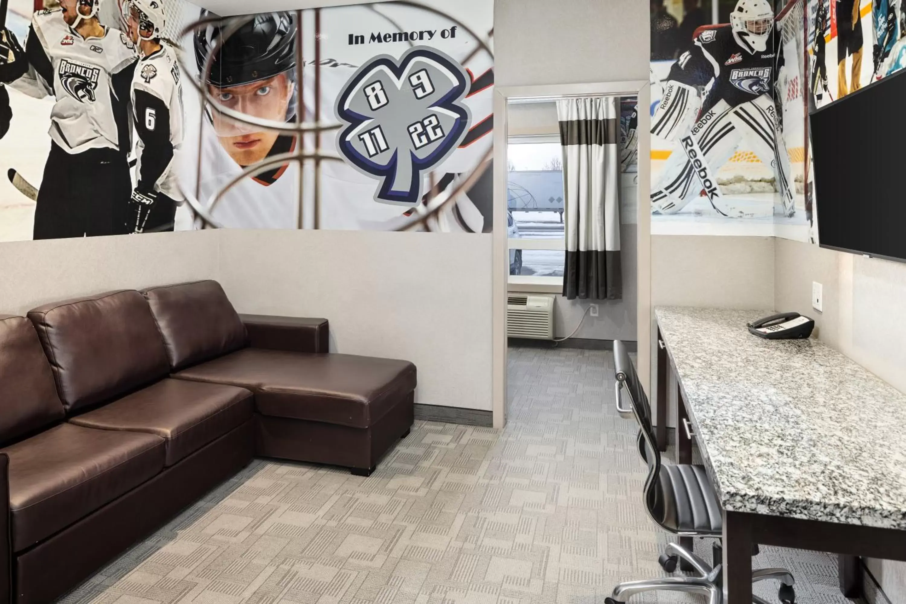 Seating area in Home Inn & Suites - Swift Current