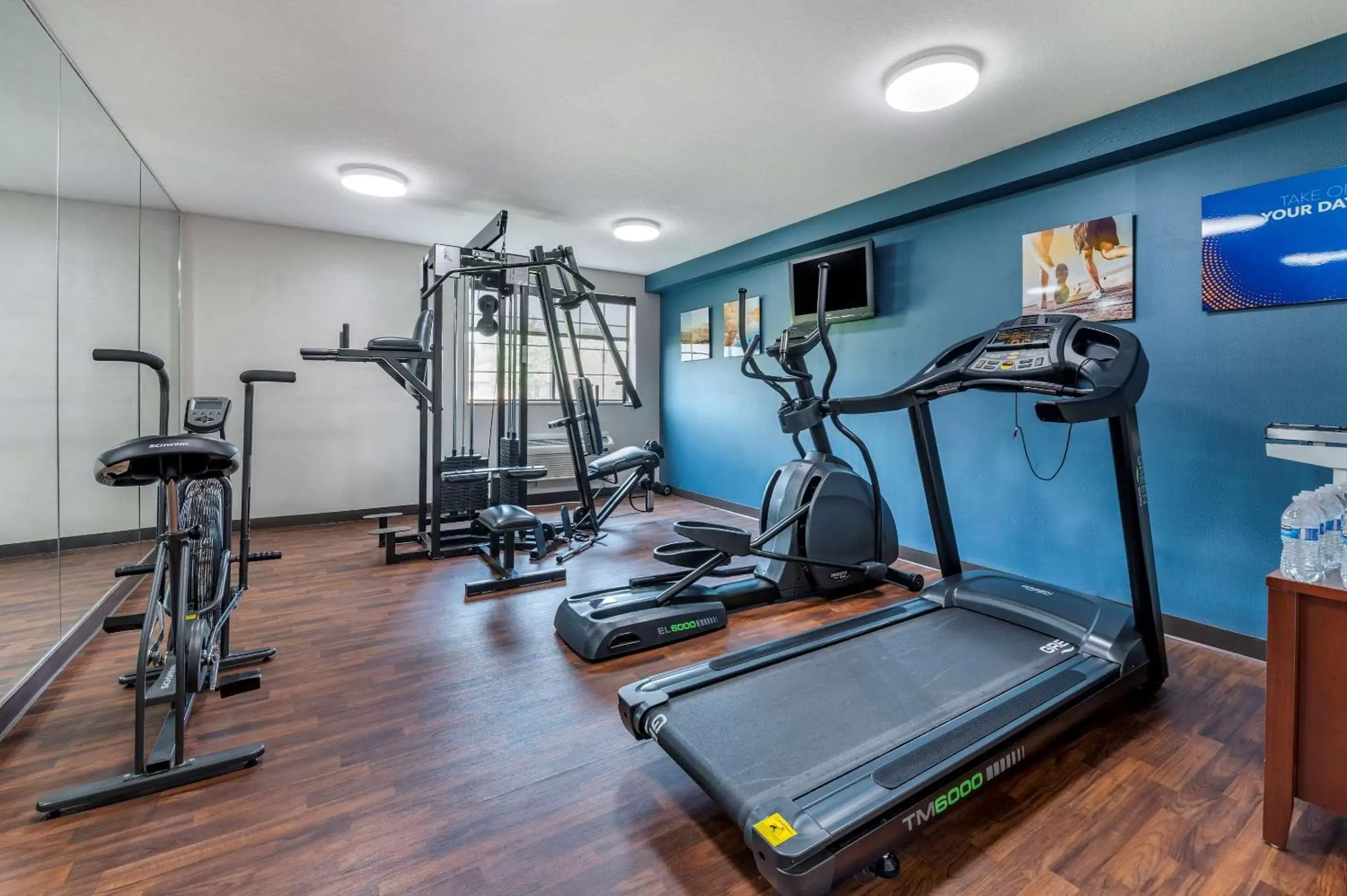 Activities, Fitness Center/Facilities in Comfort Inn & Suites Napoleon