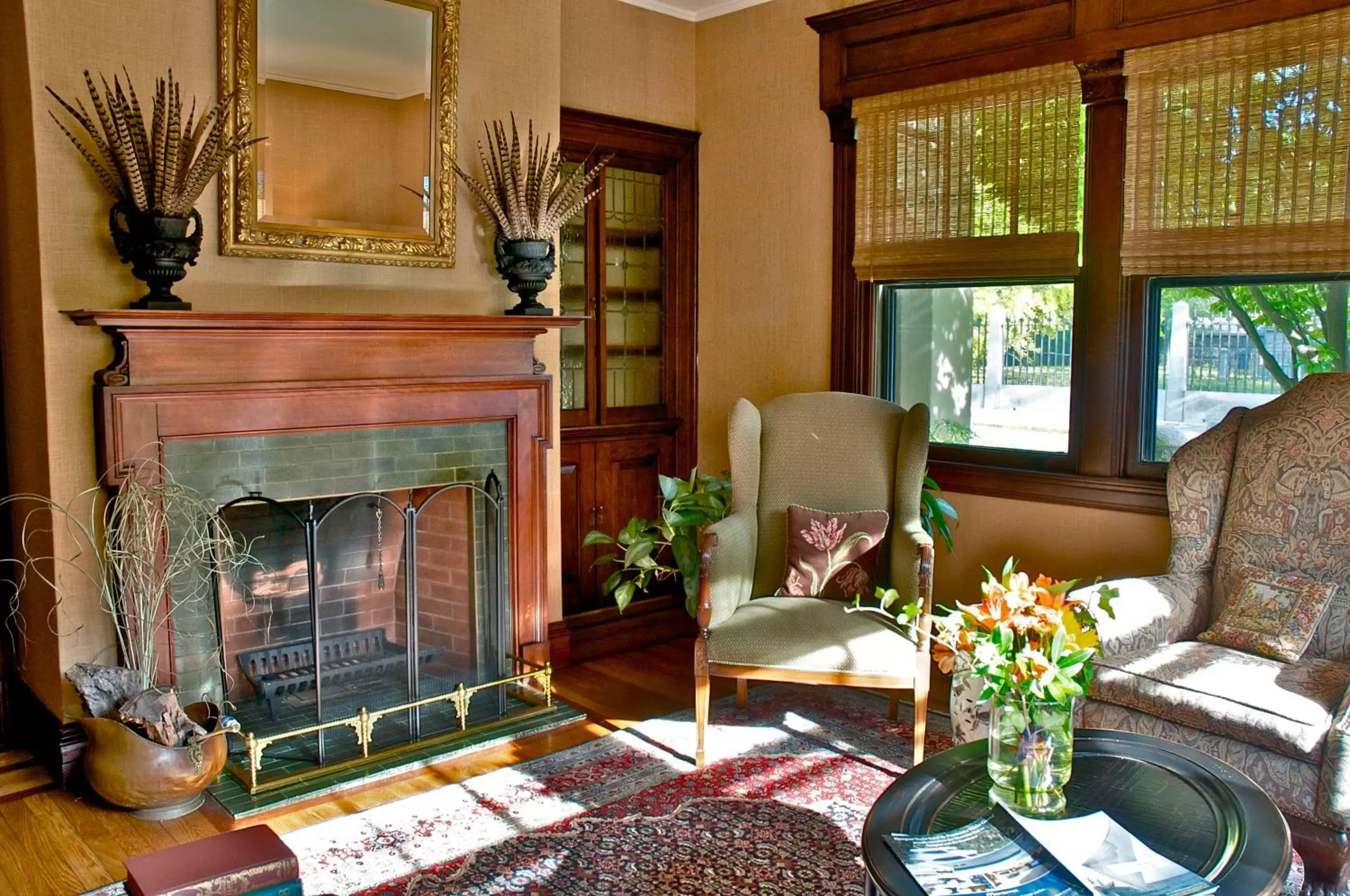 Decorative detail, Seating Area in Hilltop Inn