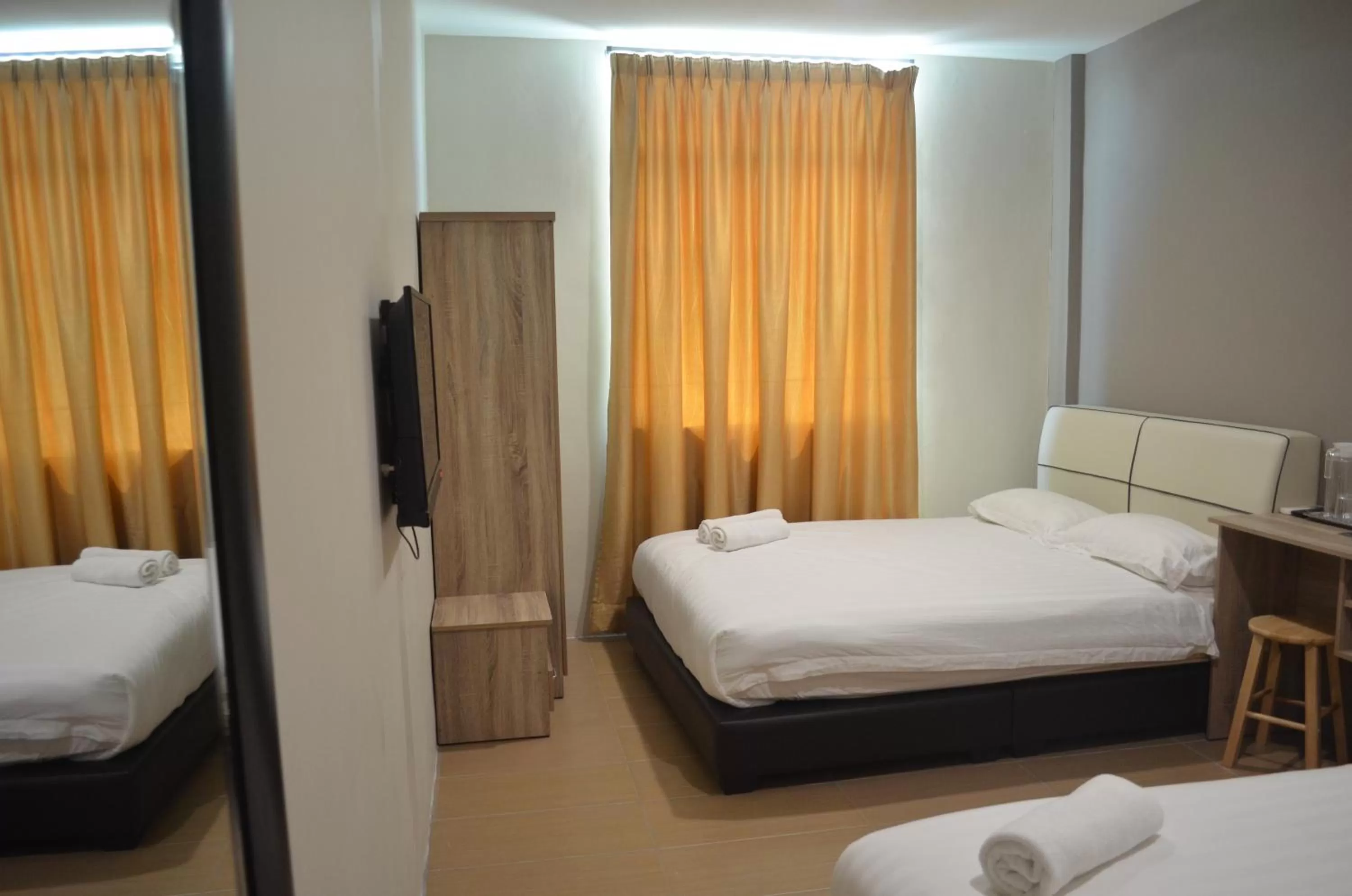 Bedroom, Bed in Welcome Inn GM