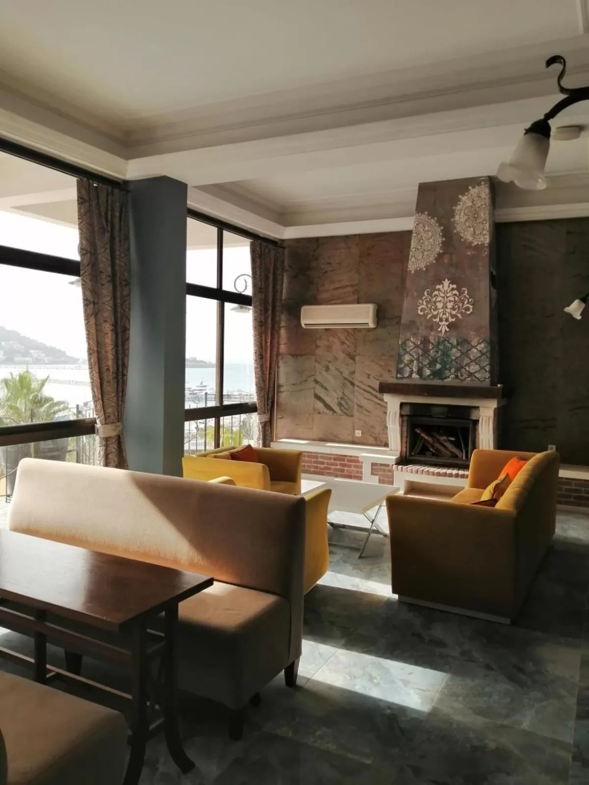 Living room in Suhan Seaport Hotel